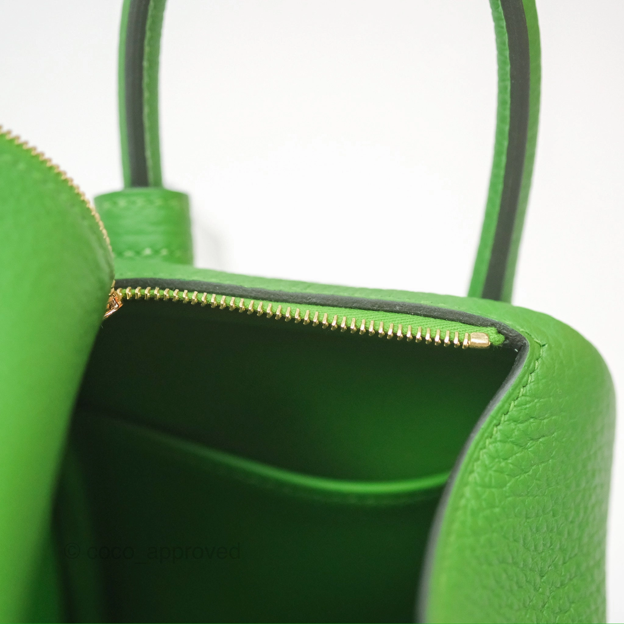 Herms Mini Lindy 20 Vert Yucca A8 Clemence Gold Hardware
