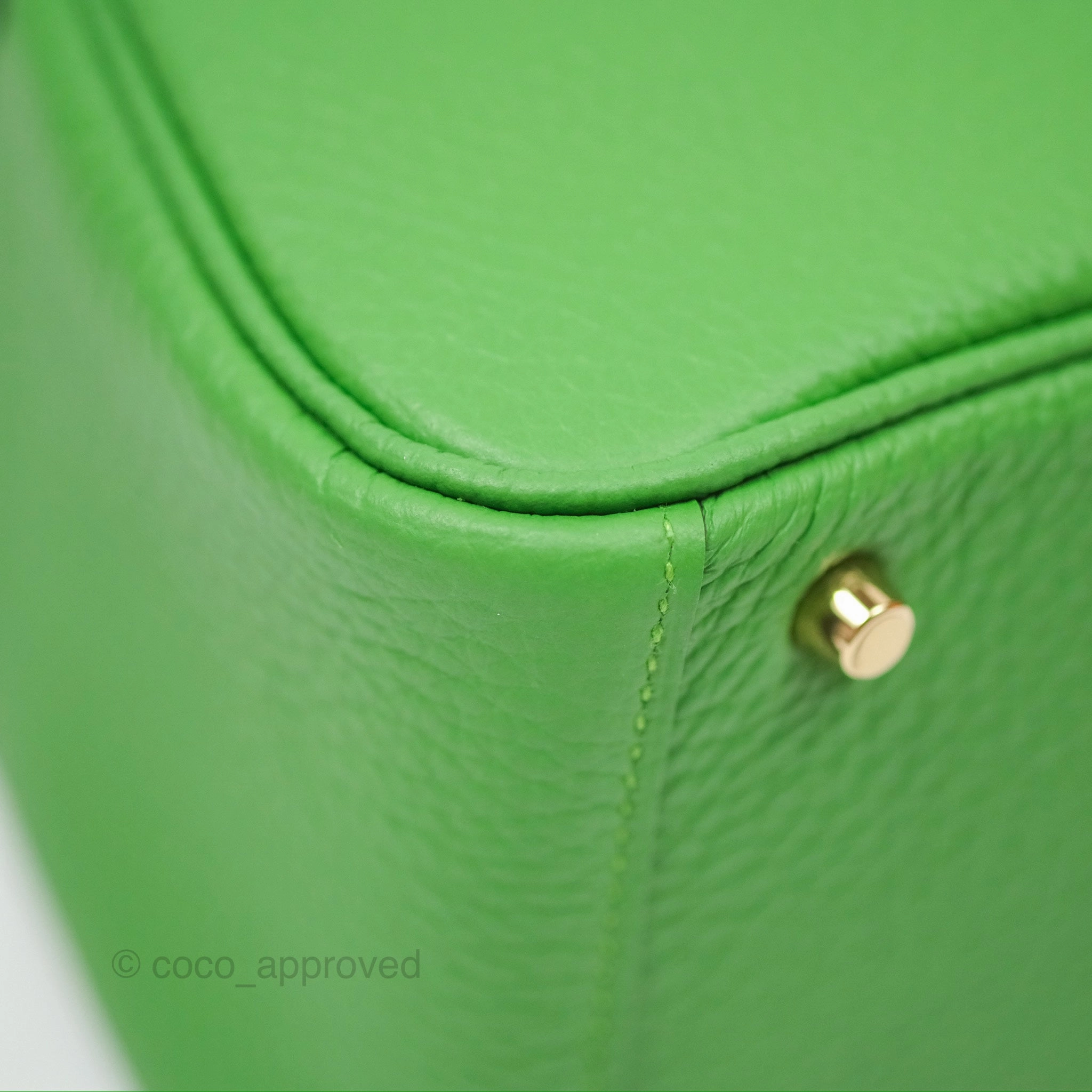 Herms Mini Lindy 20 Vert Yucca A8 Clemence Gold Hardware