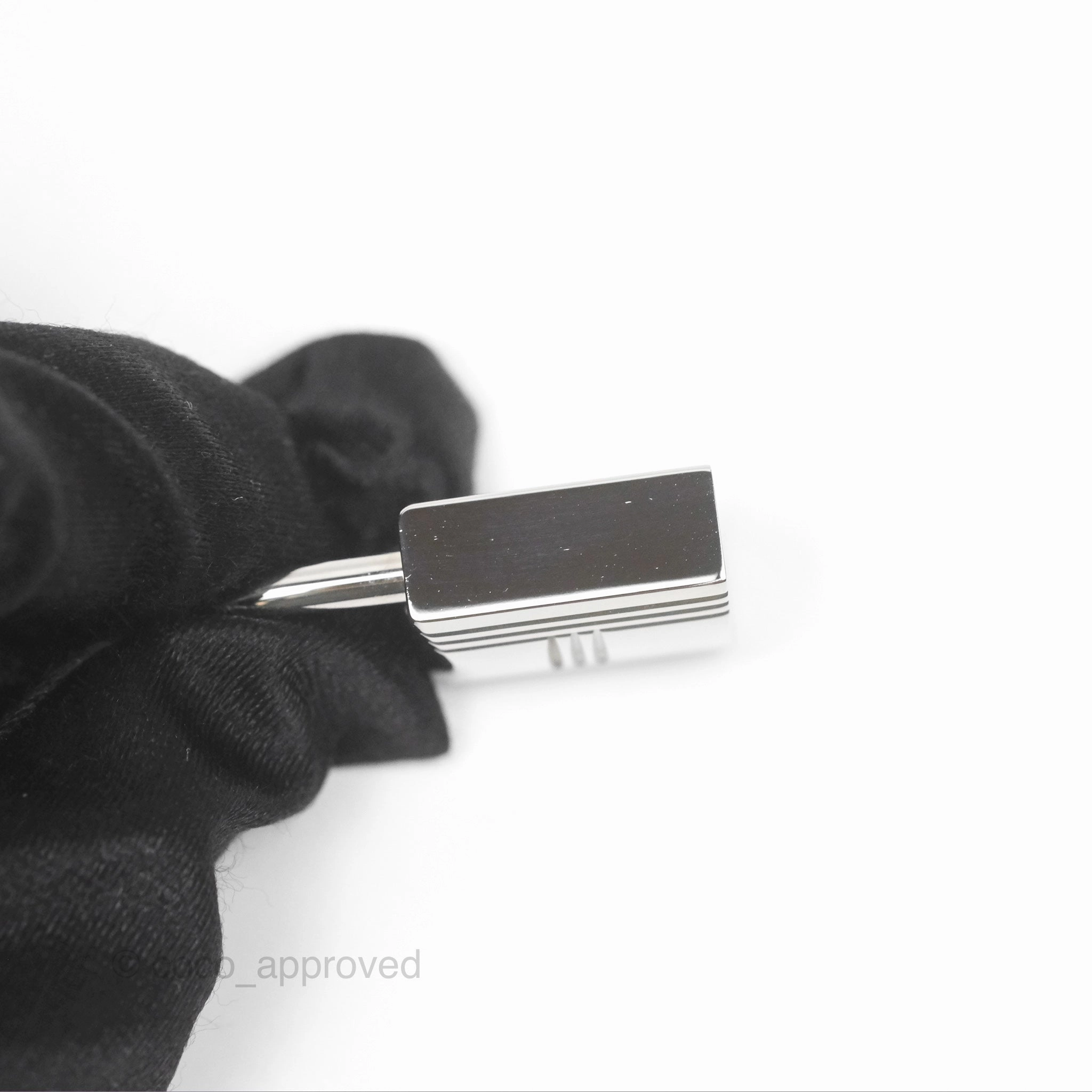 Herms Picotin 22 Stitch Black Clemence Palladium Hardware