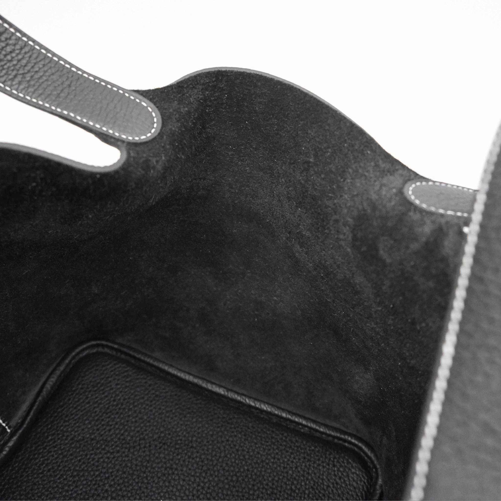 Herms Picotin 22 Stitch Black Clemence Palladium Hardware