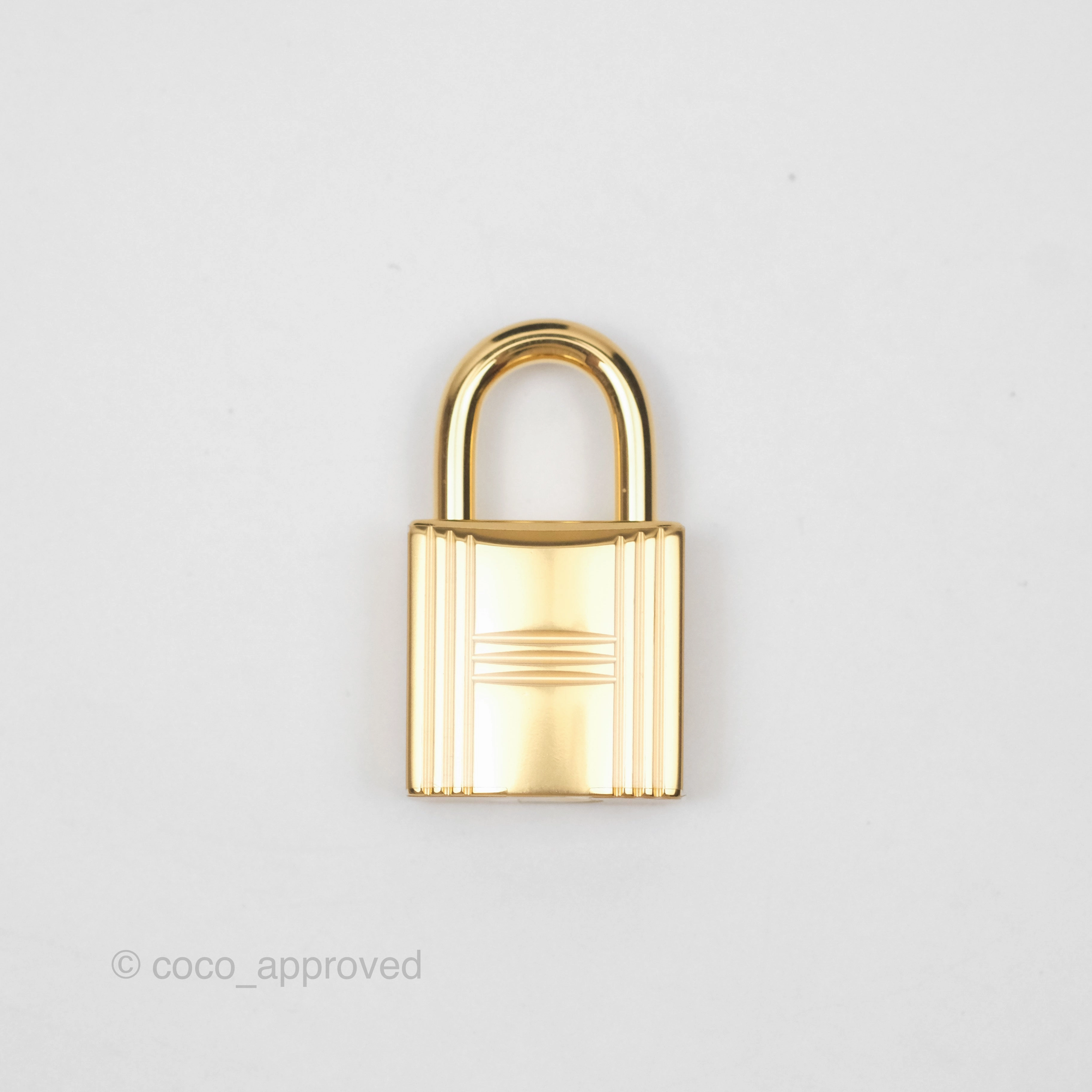 Herms Picotin Lock 18 Noir 89 Taurillon Clemence Gold Hardware