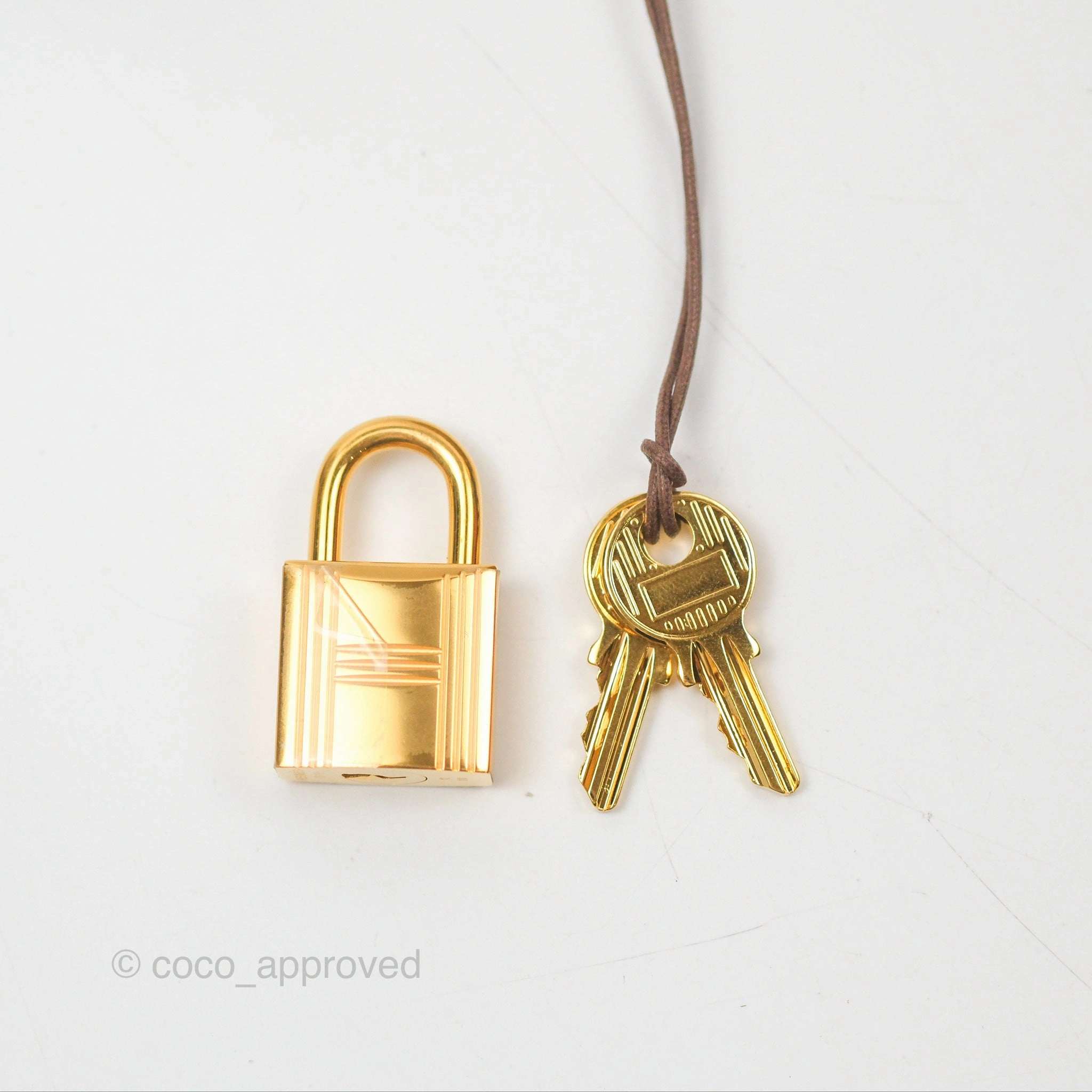 Herms Picotin Lock 22 Sesame 2S TM Taurillon Maurice Gold Hardware