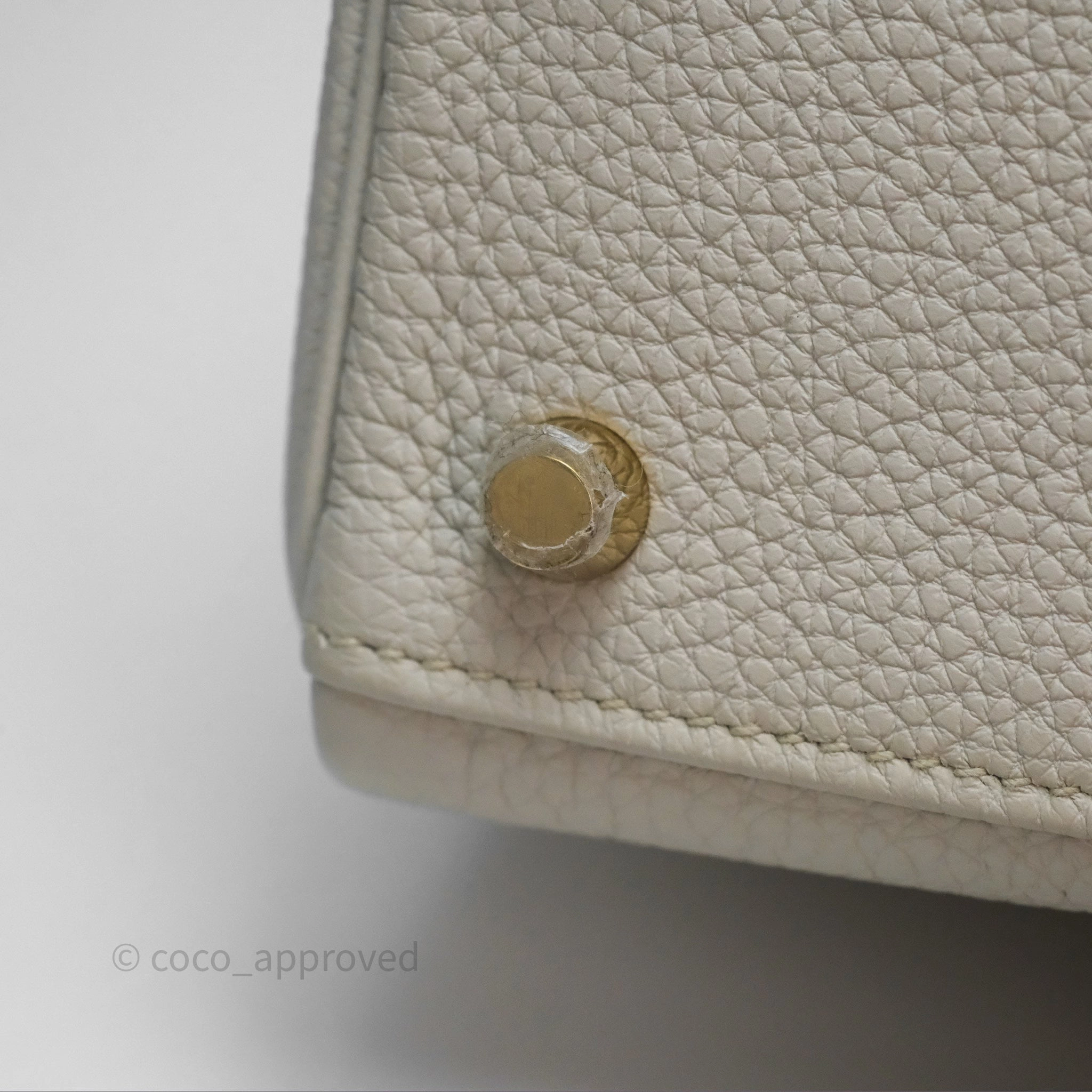 Herms Retourne Kelly 25 Beton 8L Togo Gold Hardware