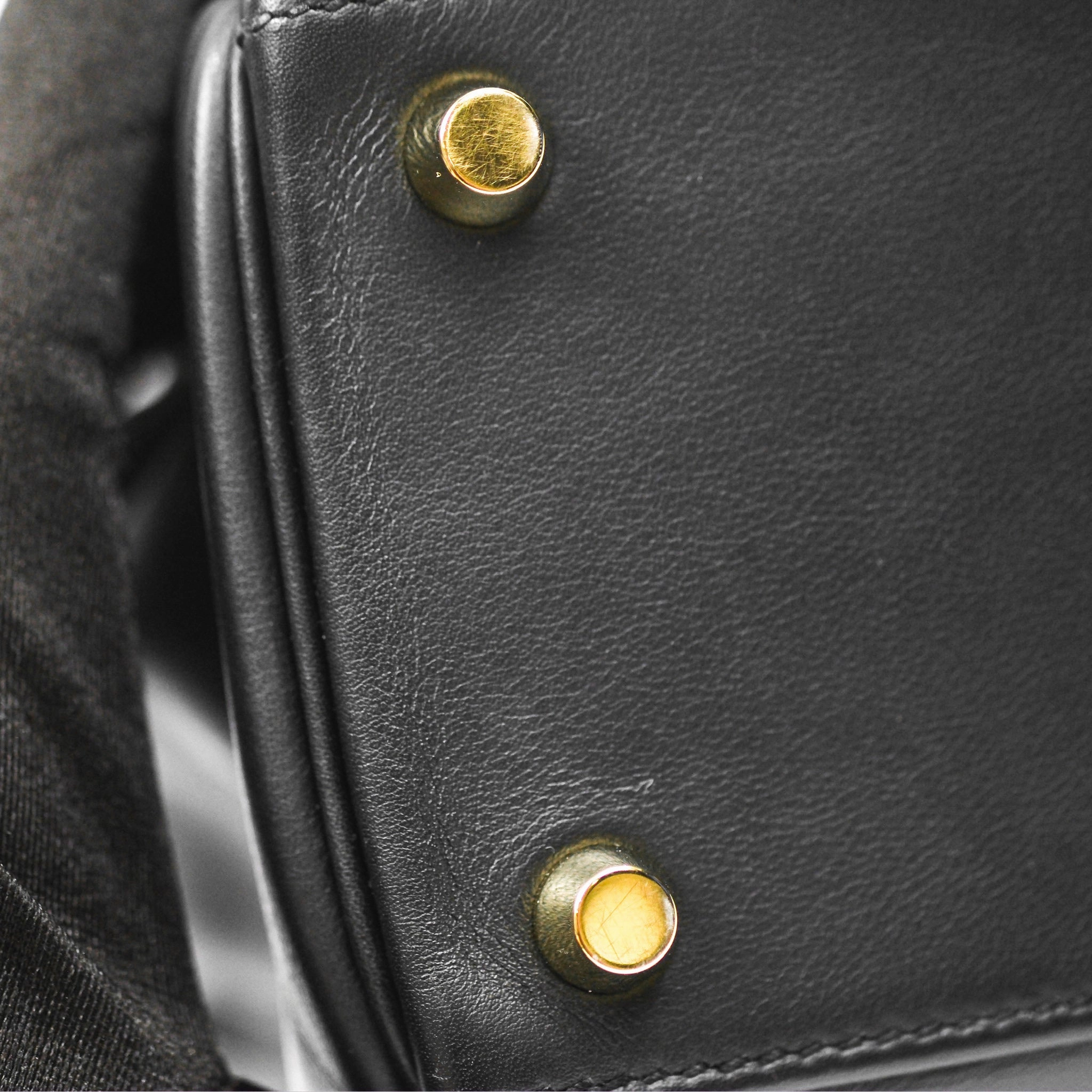 Herms Retourne Kelly 25 Black Noir 89 Swift Gold Hardware