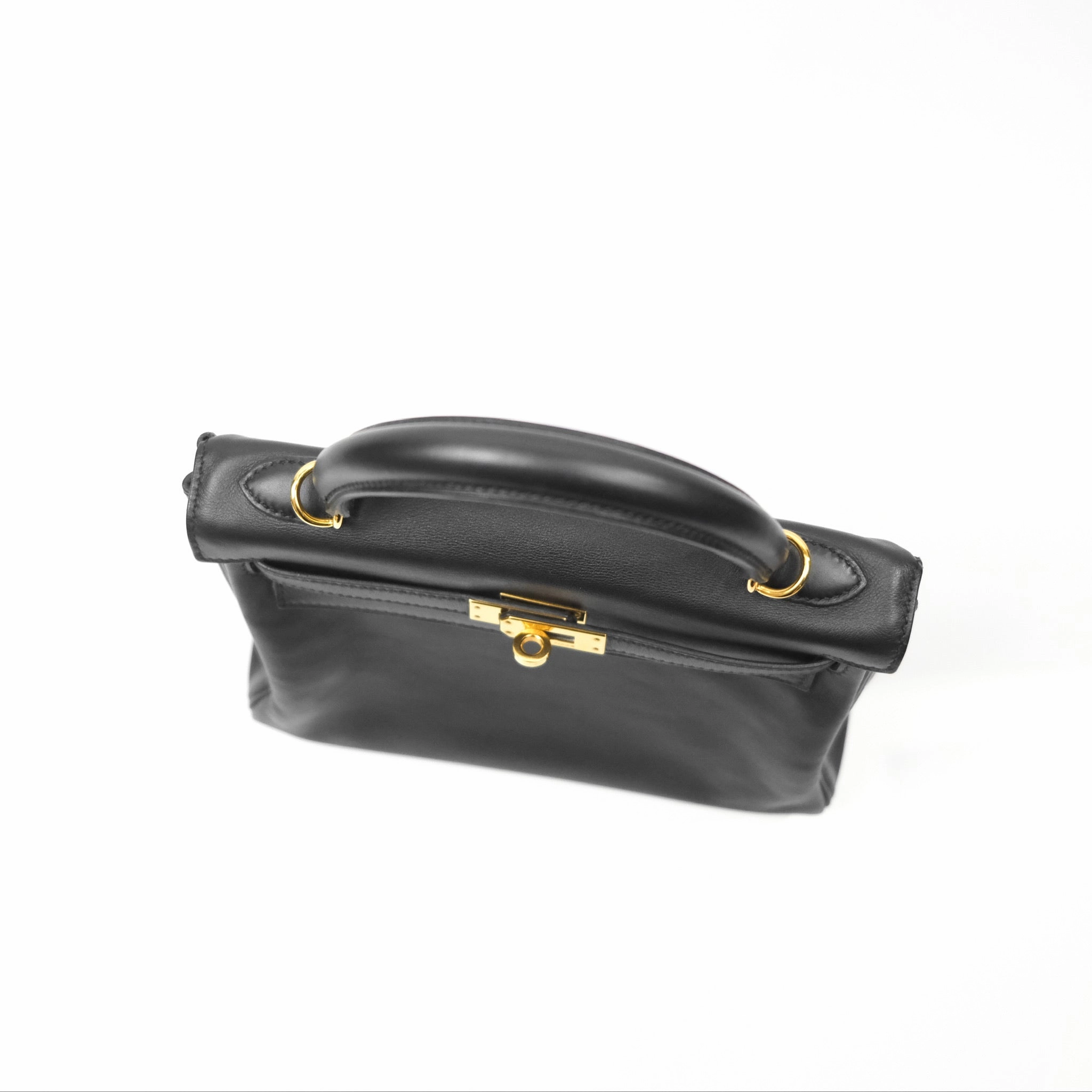 Herms Retourne Kelly 25 Black Noir 89 Swift Gold Hardware
