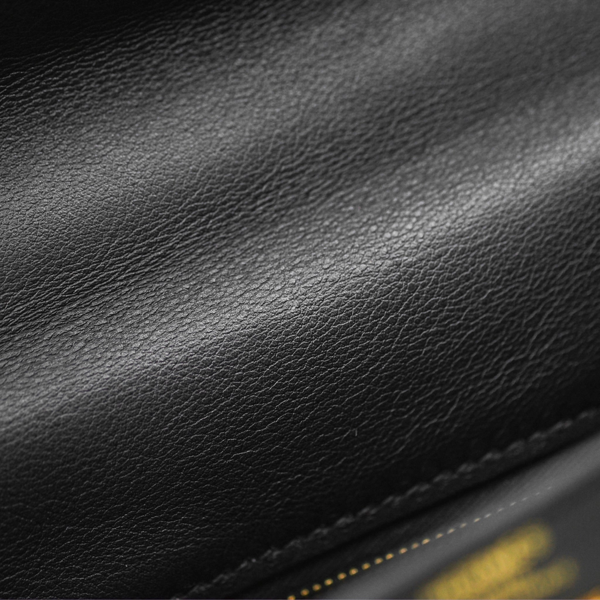 Herms Retourne Kelly 25 Black Noir 89 Swift Gold Hardware