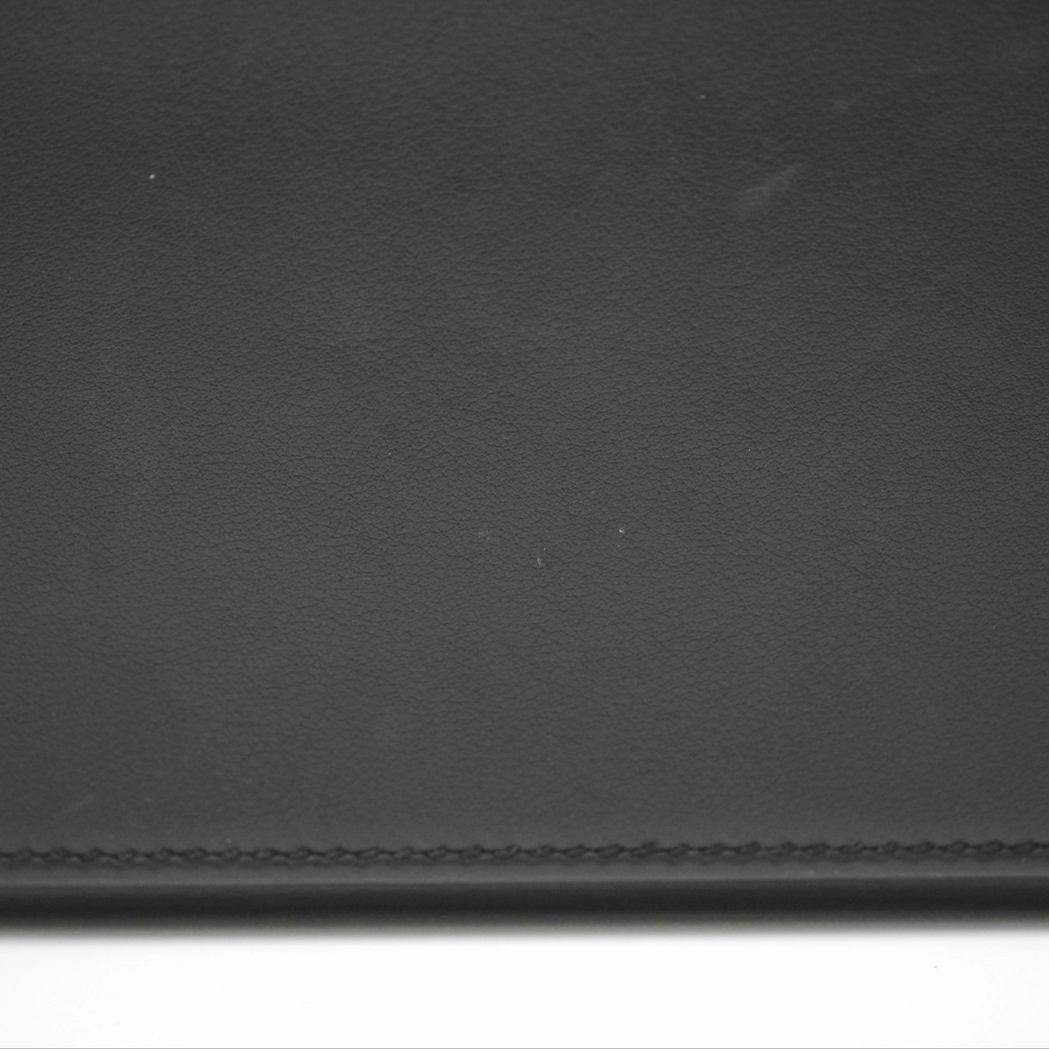 Herms Retourne Kelly 25 Black Noir 89 Swift Gold Hardware