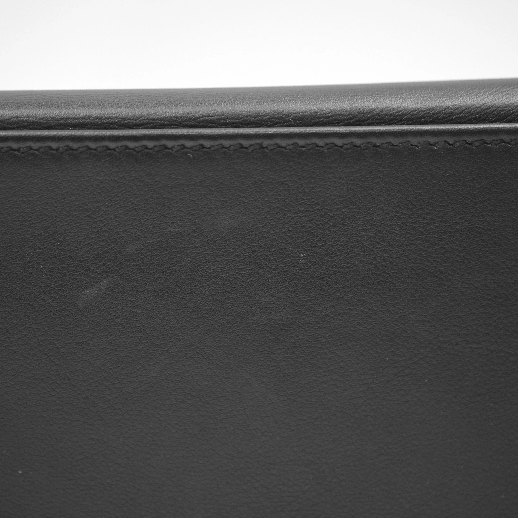 Herms Retourne Kelly 25 Black Noir 89 Swift Gold Hardware