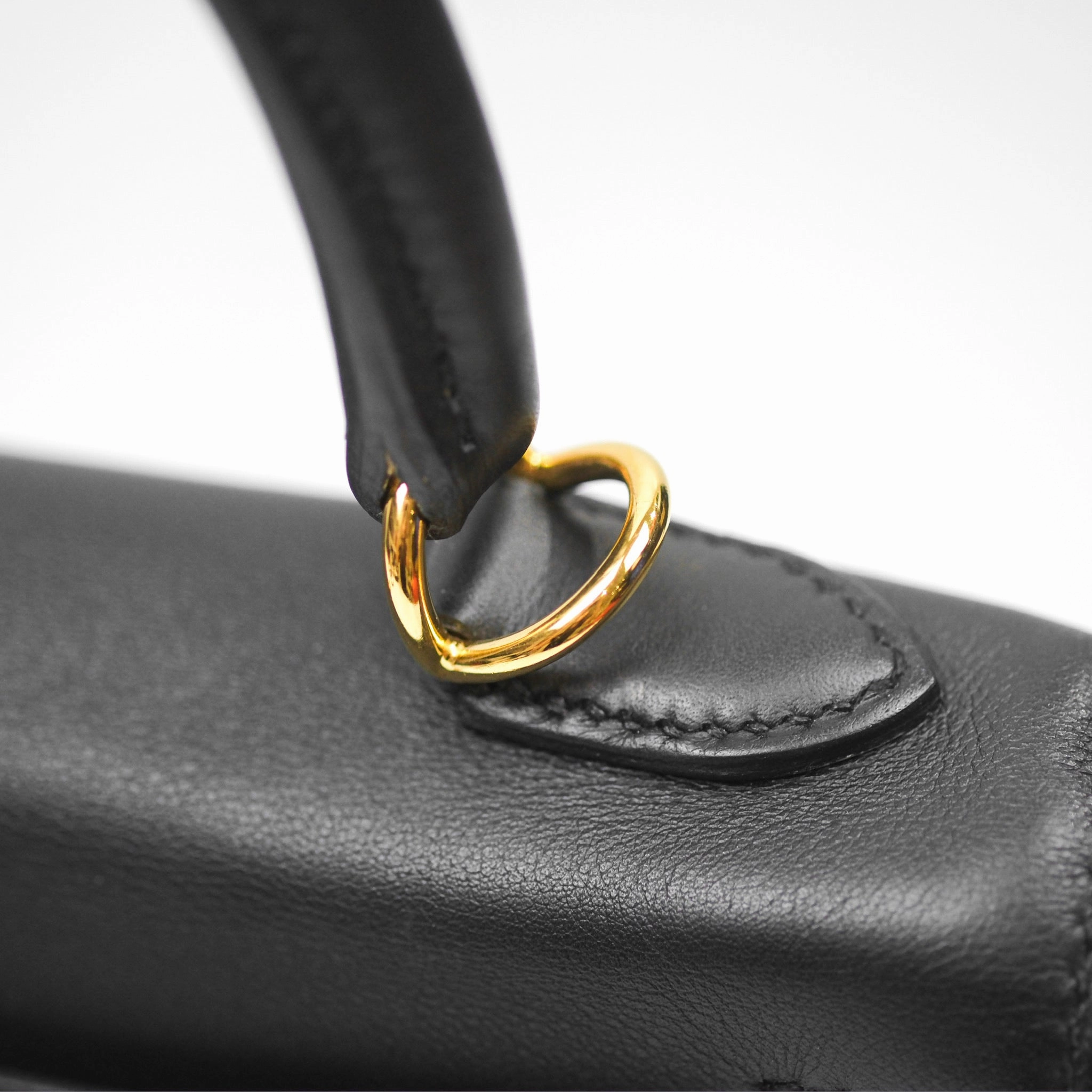 Herms Retourne Kelly 25 Black Noir 89 Swift Gold Hardware