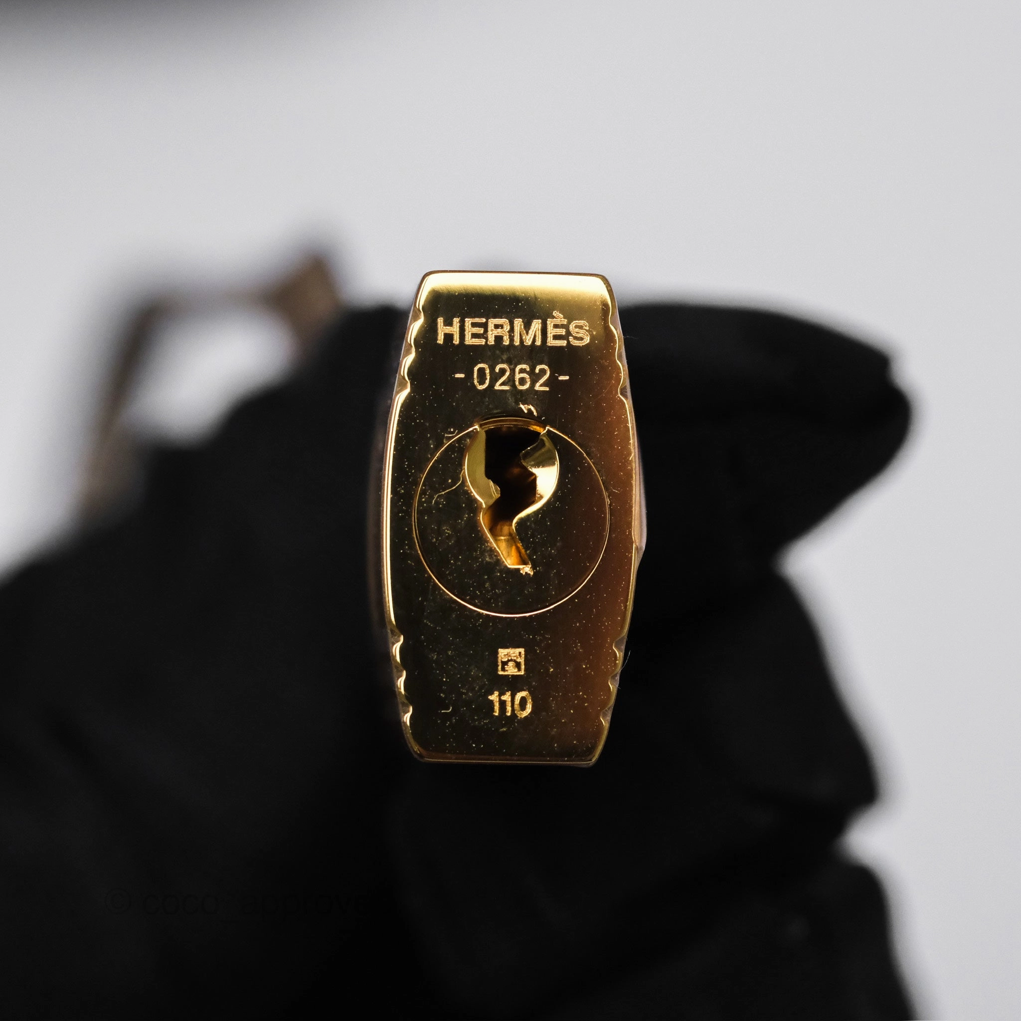 Herms Retourne Kelly 25 Etoupe 18 Swift Gold Hardware