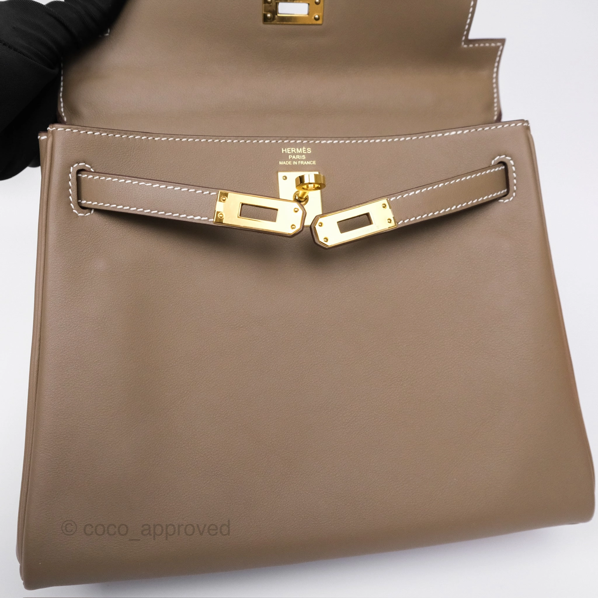 Herms Retourne Kelly 25 Etoupe 18 Swift Gold Hardware