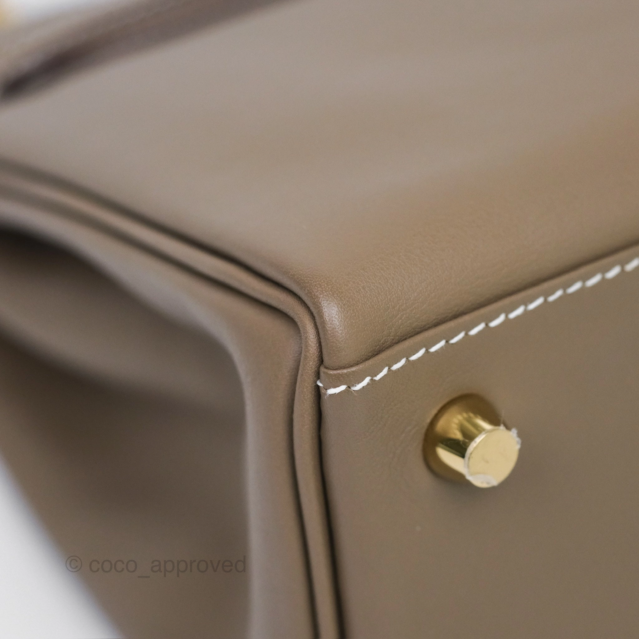 Herms Retourne Kelly 25 Etoupe 18 Swift Gold Hardware