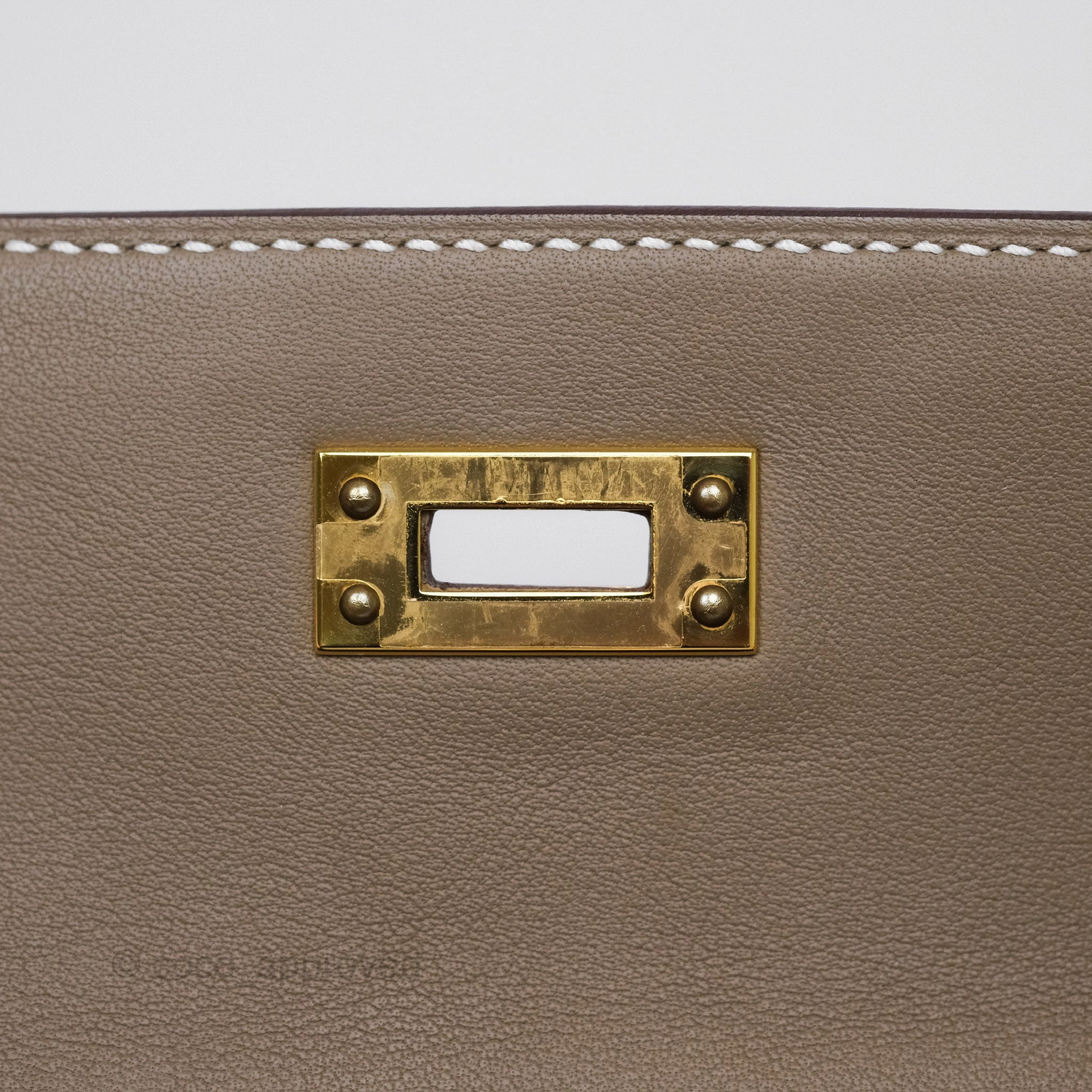 Herms Retourne Kelly 25 Etoupe 18 Swift Gold Hardware