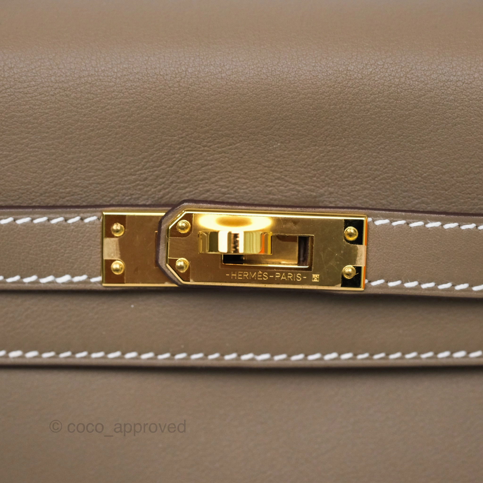 Herms Retourne Kelly 25 Etoupe 18 Swift Gold Hardware