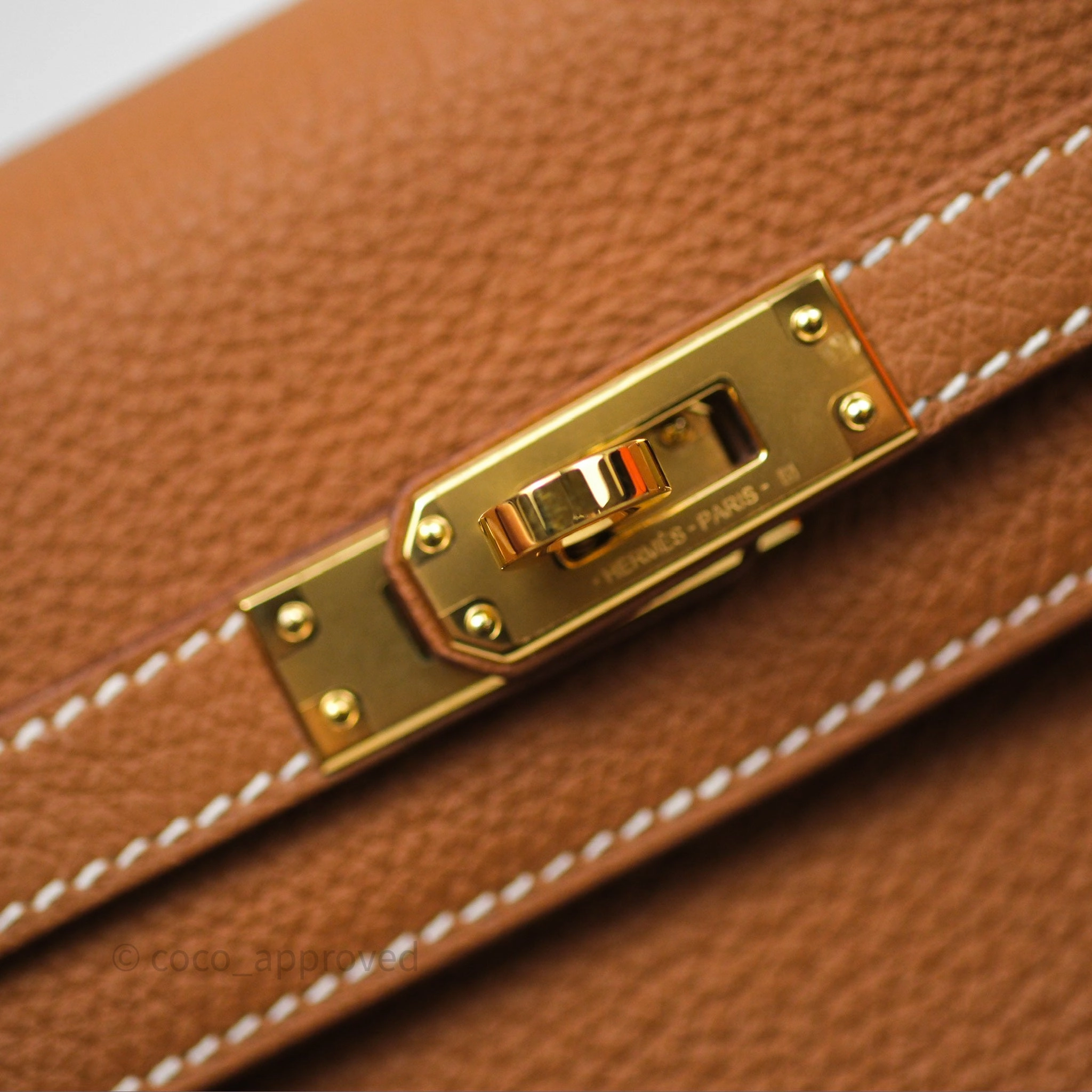 Herms Retourne Kelly 25 Gold 37 Togo Gold Hardware