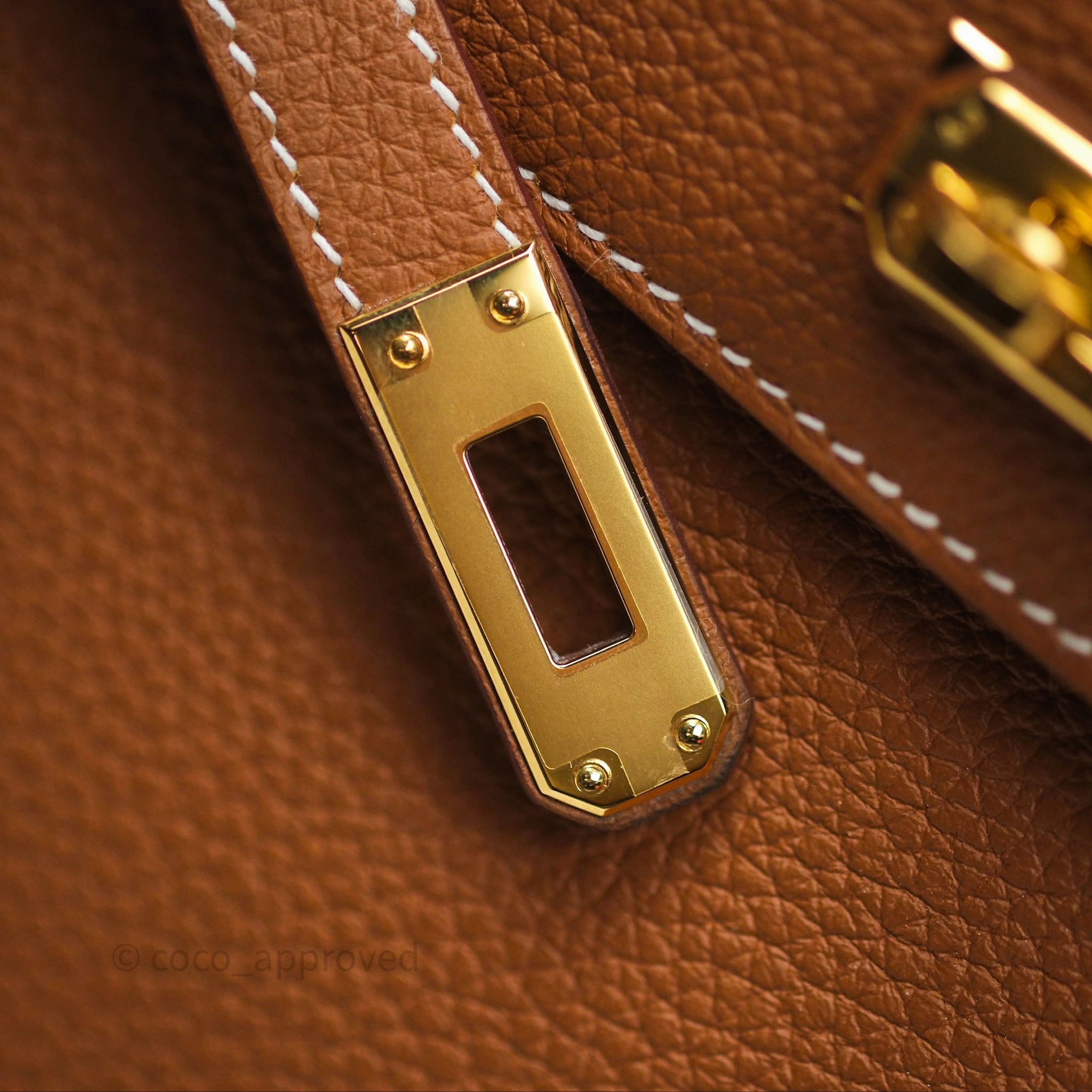 Herms Retourne Kelly 25 Gold 37 Togo Gold Hardware