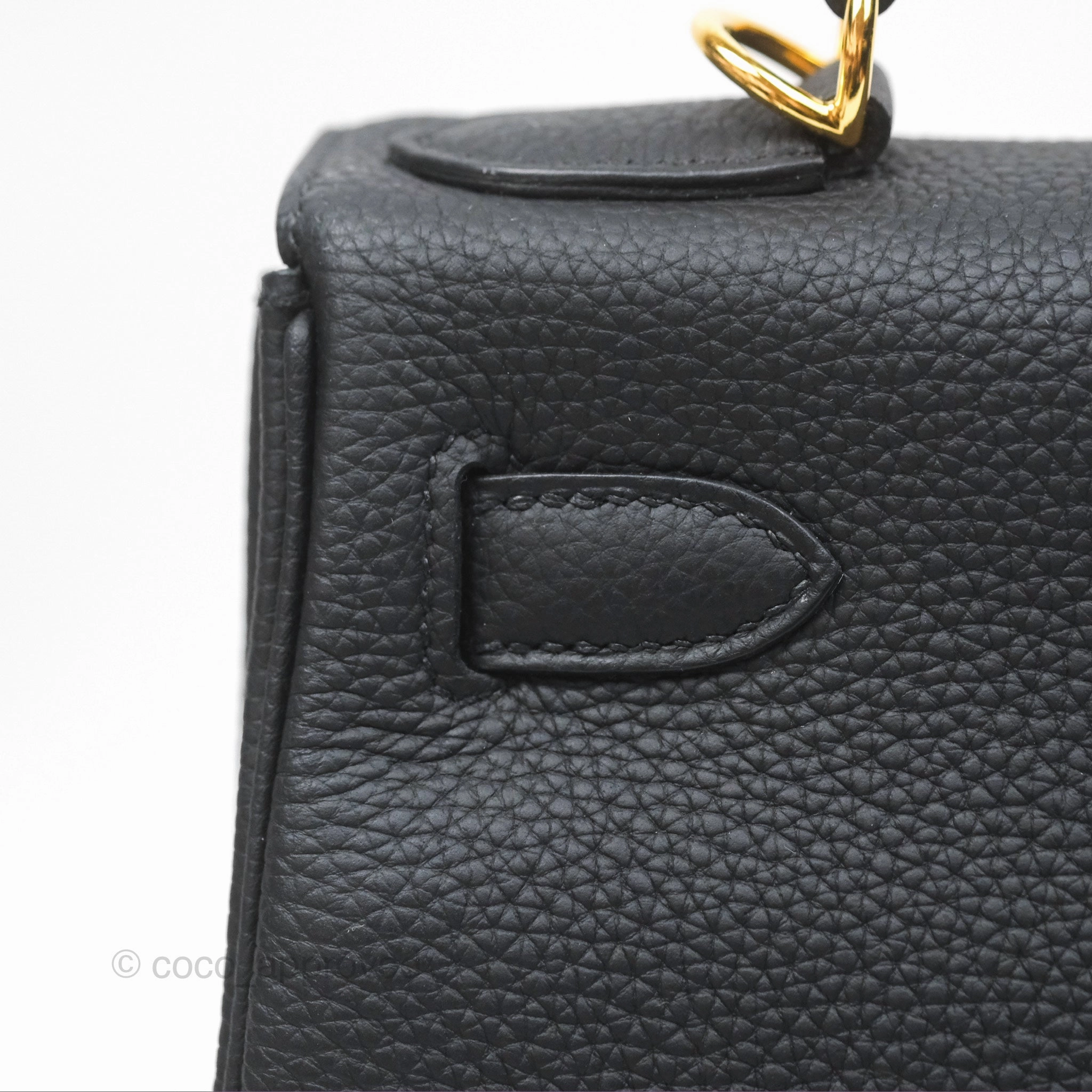 Herms Retourne Kelly 28 Black Noir 89 Togo Gold Hardware