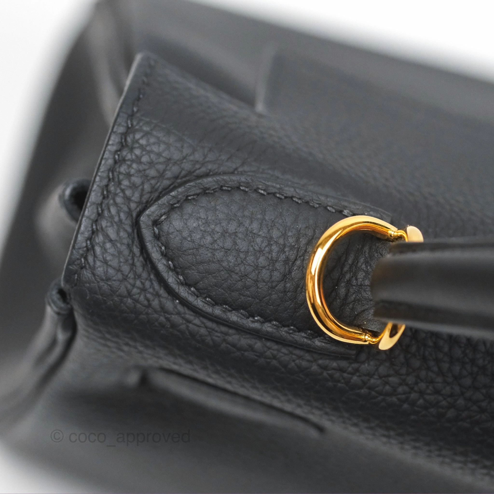 Herms Retourne Kelly 28 Black Noir 89 Togo Gold Hardware