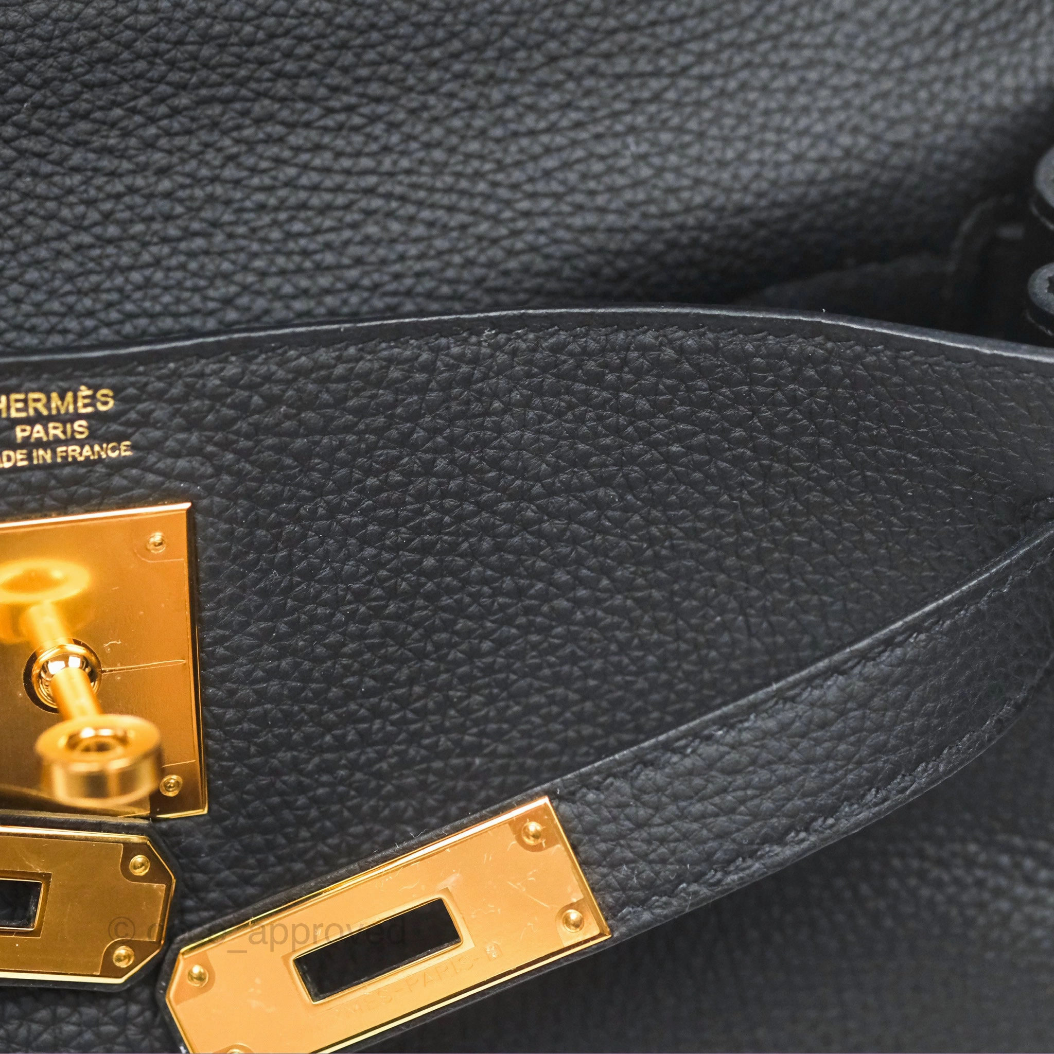 Herms Retourne Kelly 28 Black Noir 89 Togo Gold Hardware