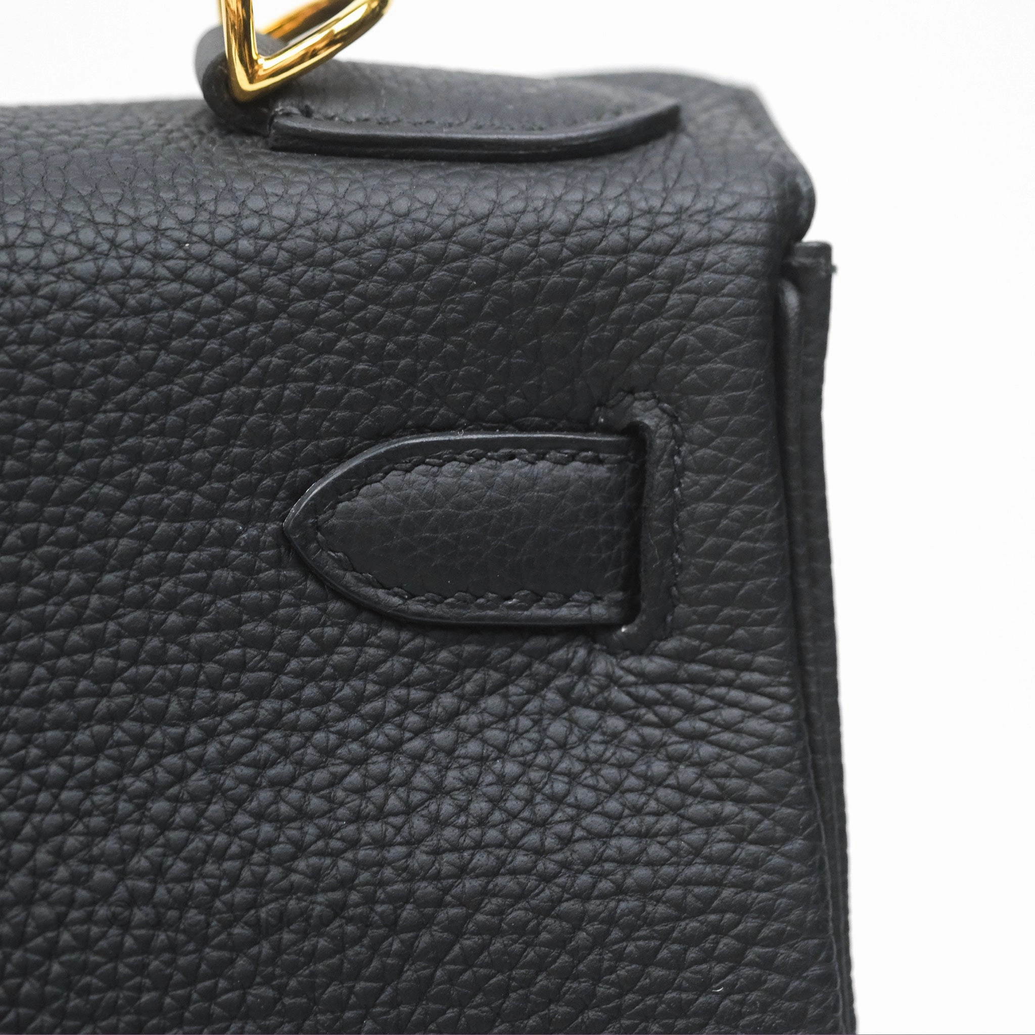 Herms Retourne Kelly 28 Black Noir 89 Togo Gold Hardware