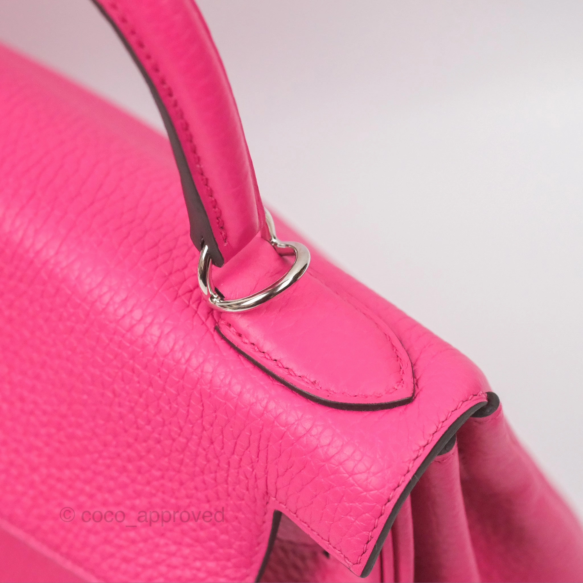 Herms Retourne Kelly 28 Rose Shocking Clemence Palladium Hardware
