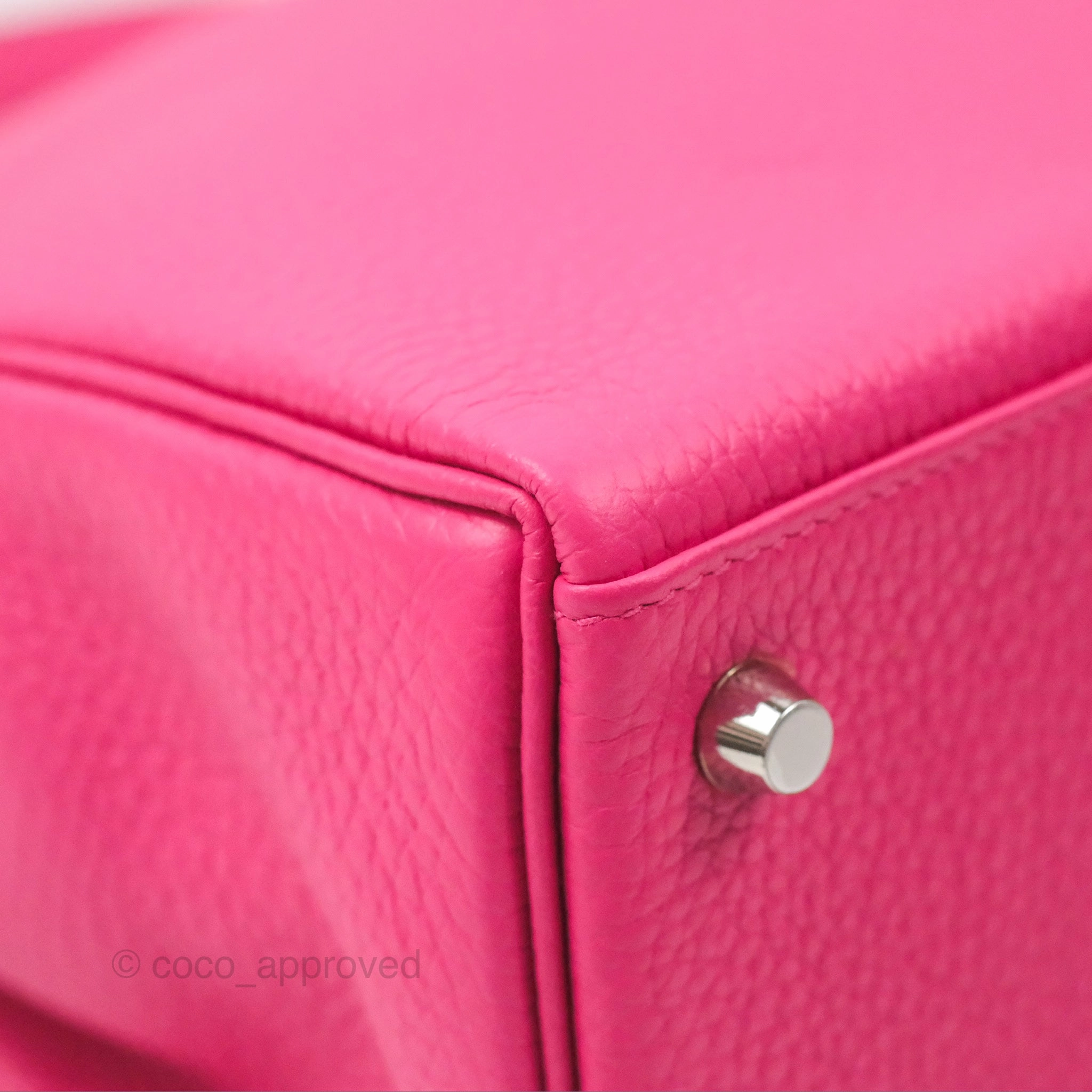 Herms Retourne Kelly 28 Rose Shocking Clemence Palladium Hardware