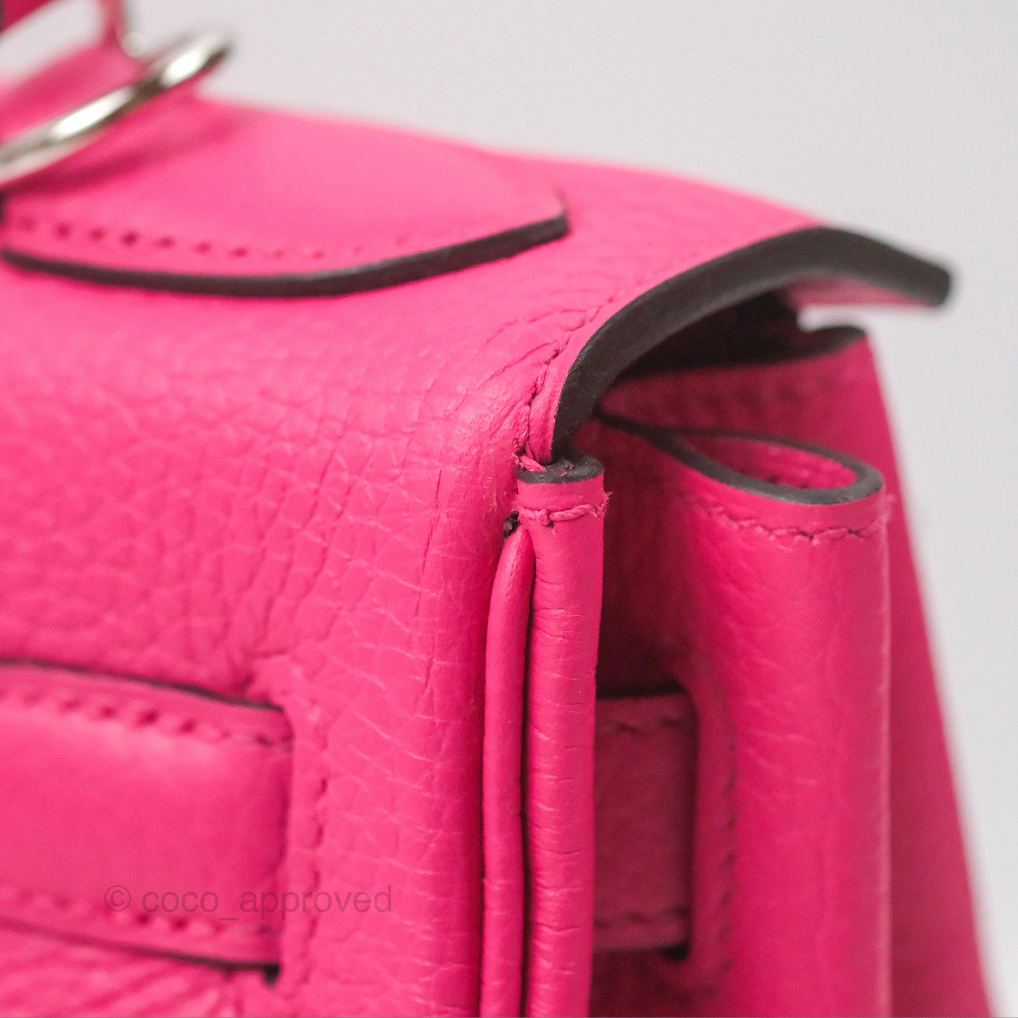 Herms Retourne Kelly 28 Rose Shocking Clemence Palladium Hardware