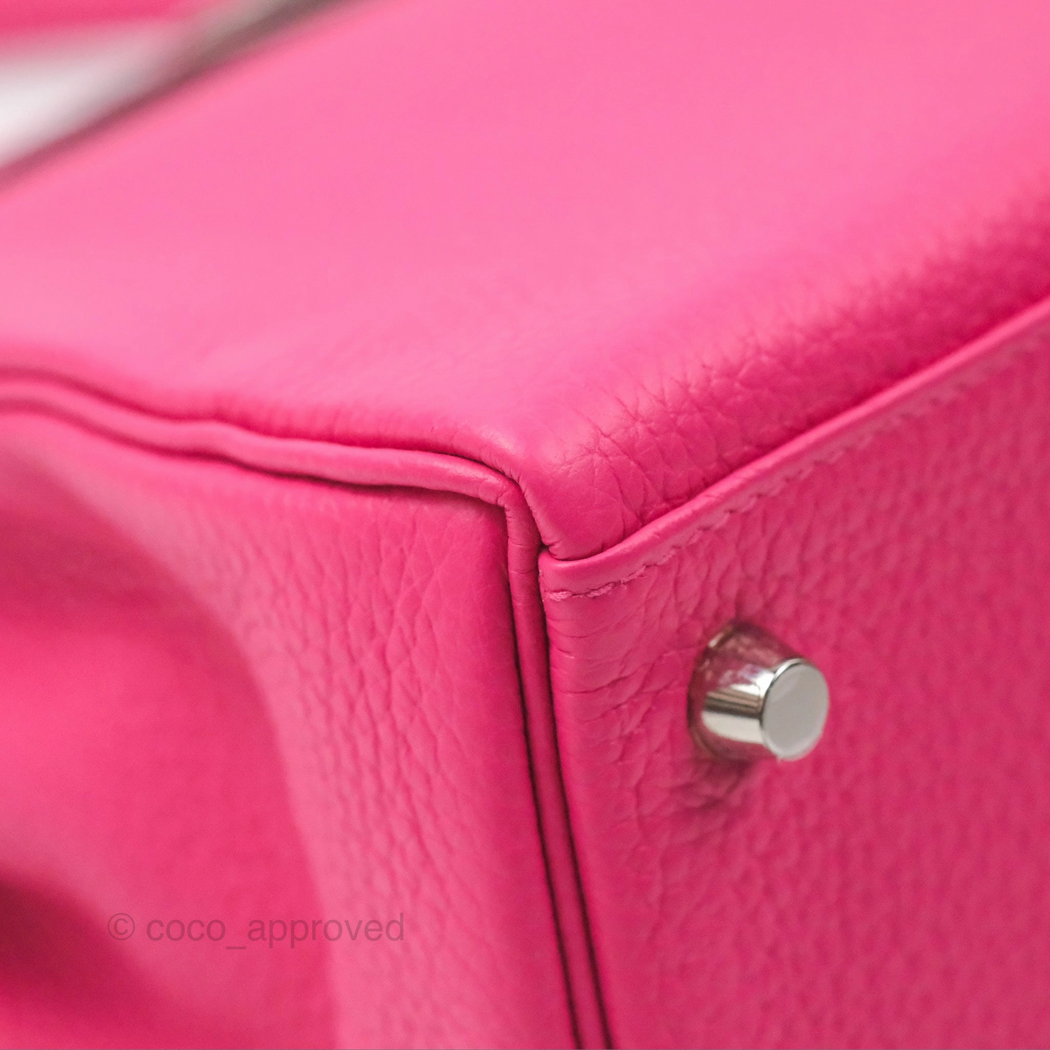 Herms Retourne Kelly 28 Rose Shocking Clemence Palladium Hardware