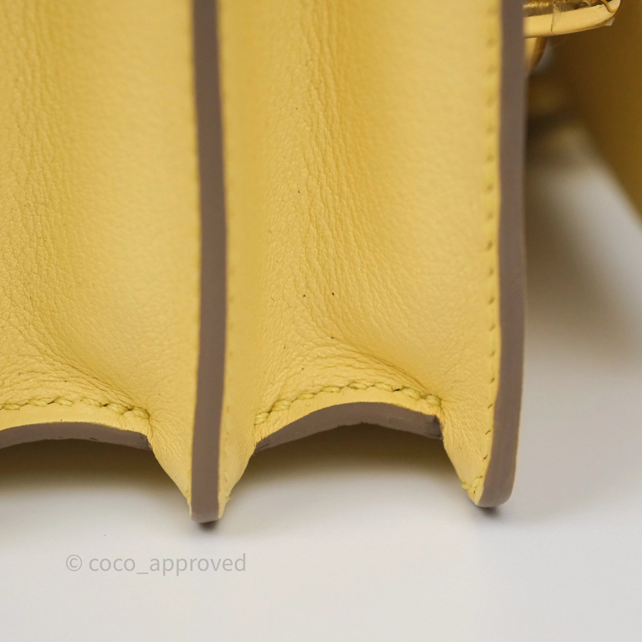 Herms Roulis Mini 18 Jaune Poussin 1Z Swift Gold Hardware