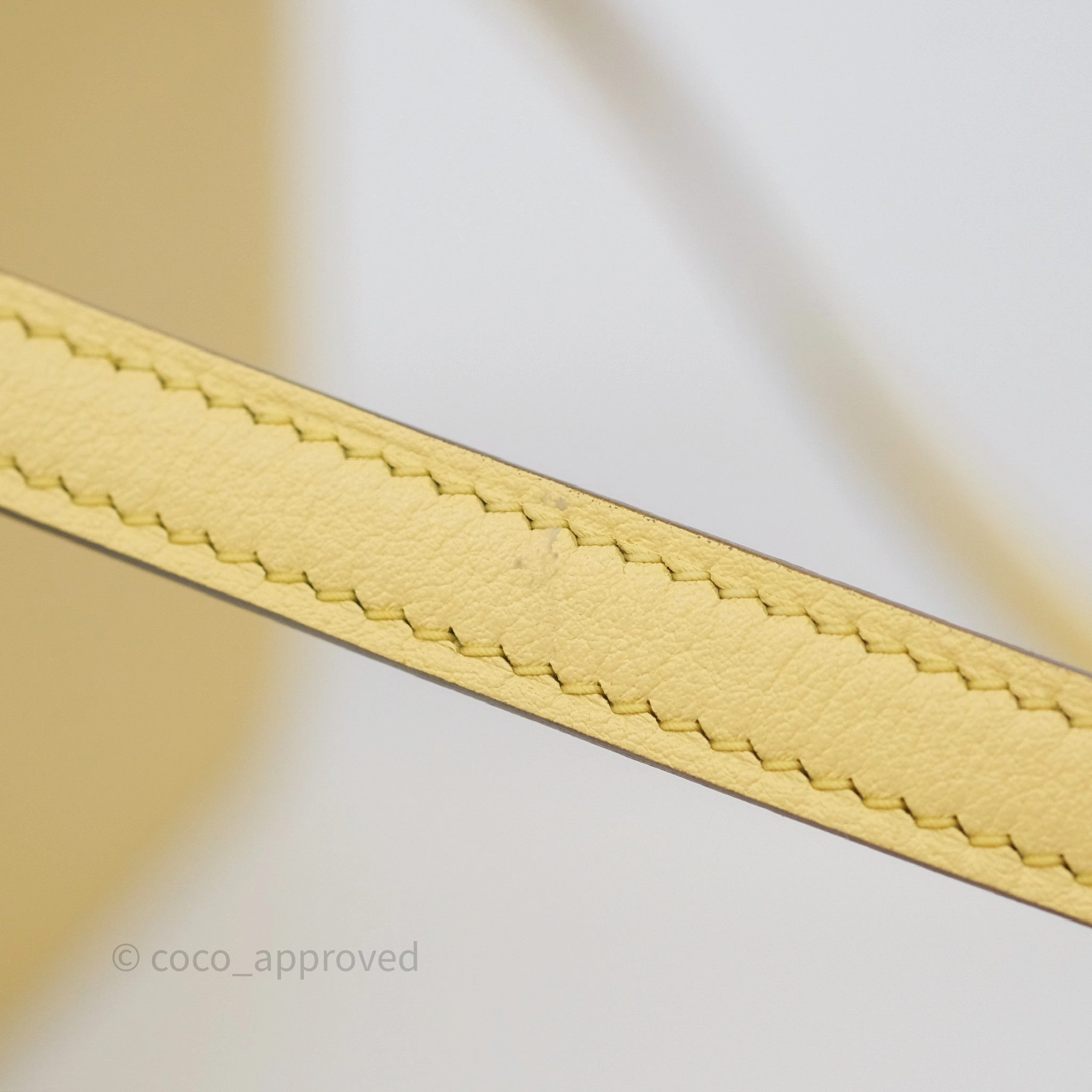 Herms Roulis Mini 18 Jaune Poussin 1Z Swift Gold Hardware