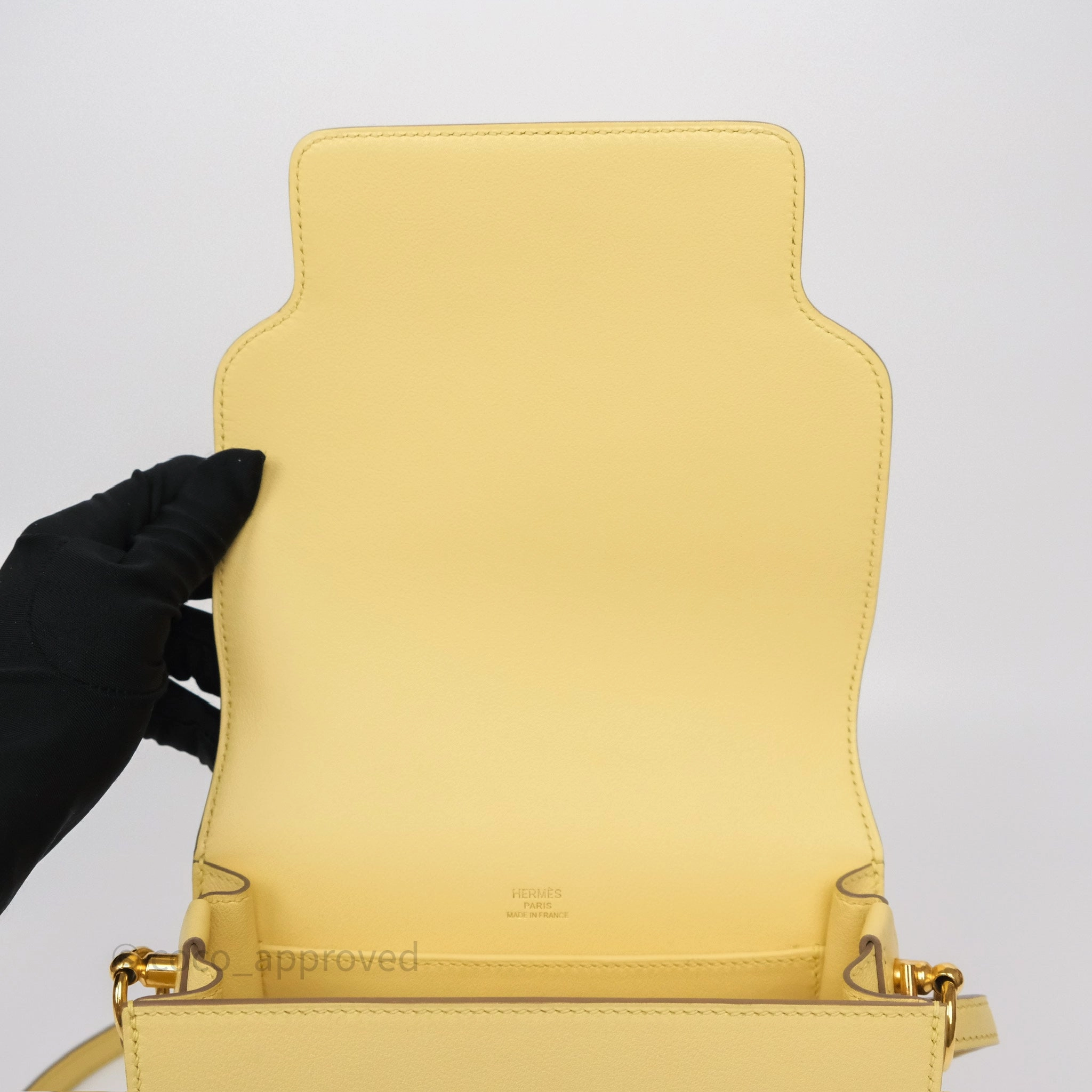 Herms Roulis Mini 18 Jaune Poussin 1Z Swift Gold Hardware