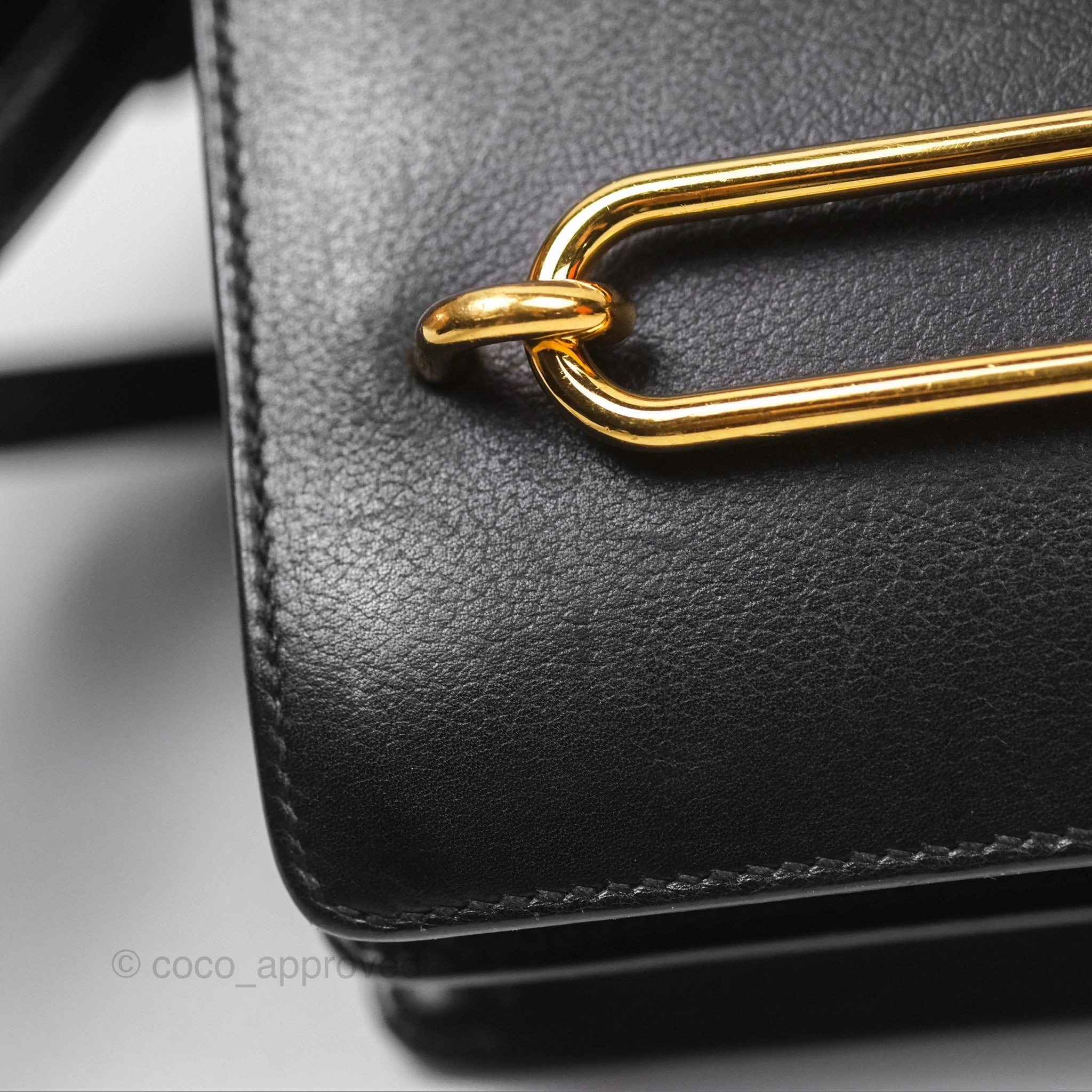 Herms Roulis Mini 18 Noir 89 Veau Evergrain Gold Hardware