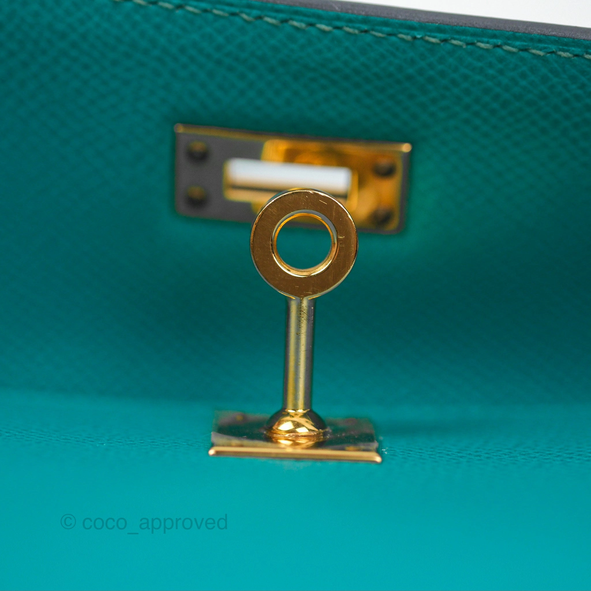 Herms Sellier Kelly 25 Bleu Paon 7F Epsom Gold Hardware