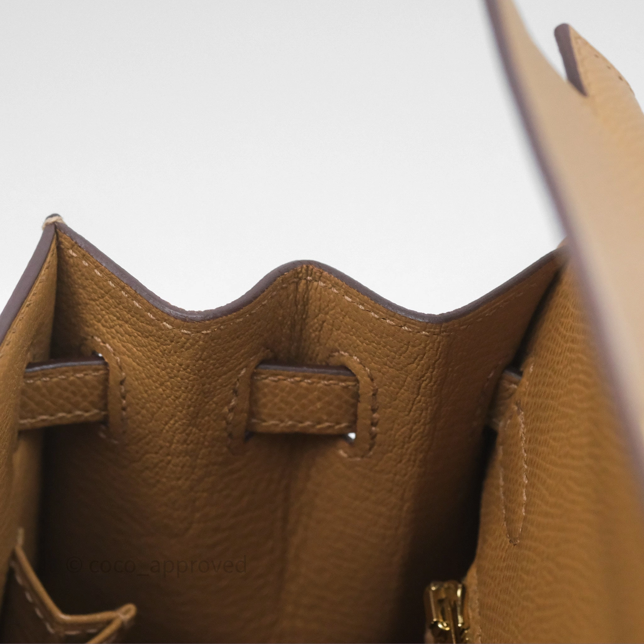 Herms Sellier Kelly 25 Chai 0M Epsom Gold Hardware