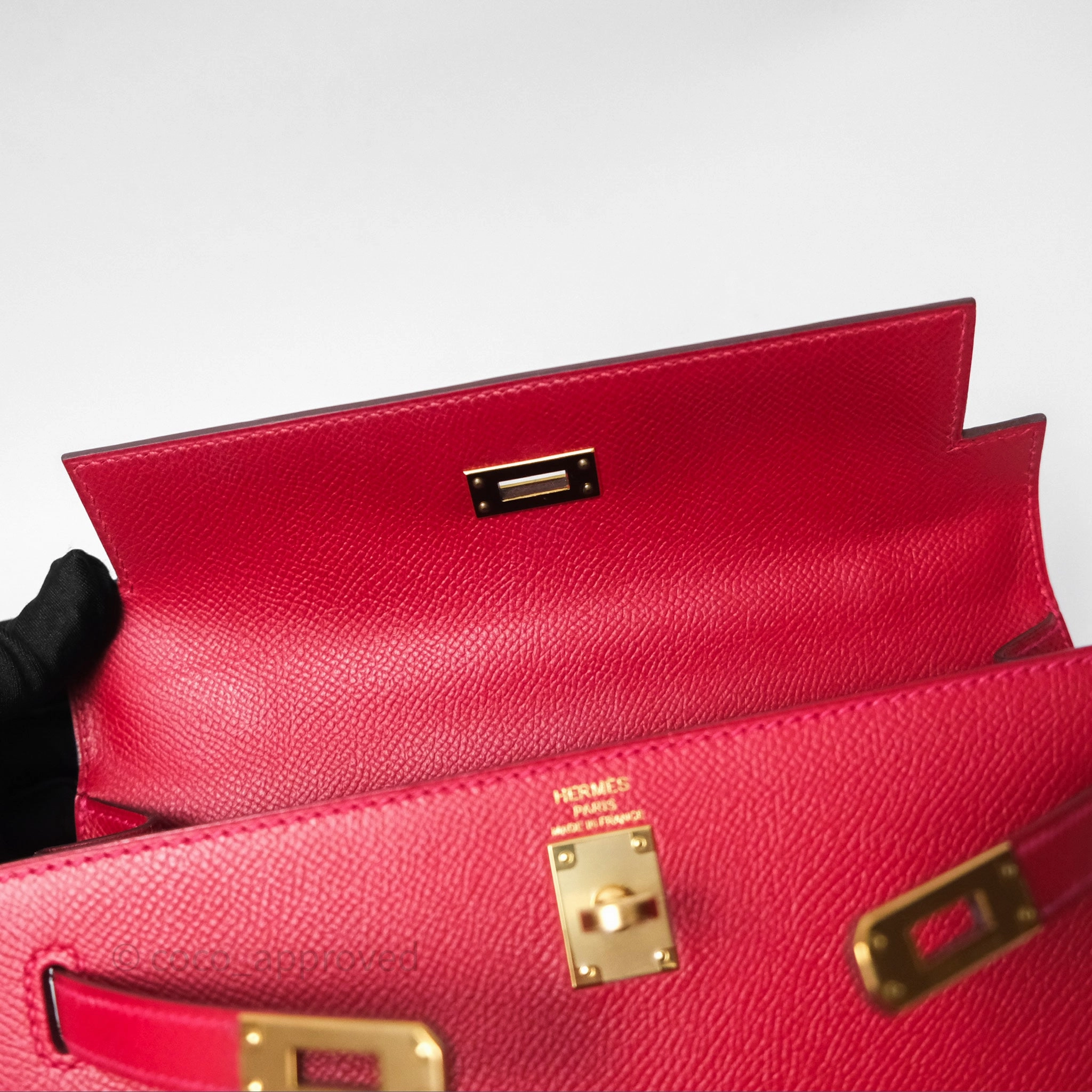 Herms Sellier Kelly 25 Rouge Casaque Q5 Epsom Gold Hardware