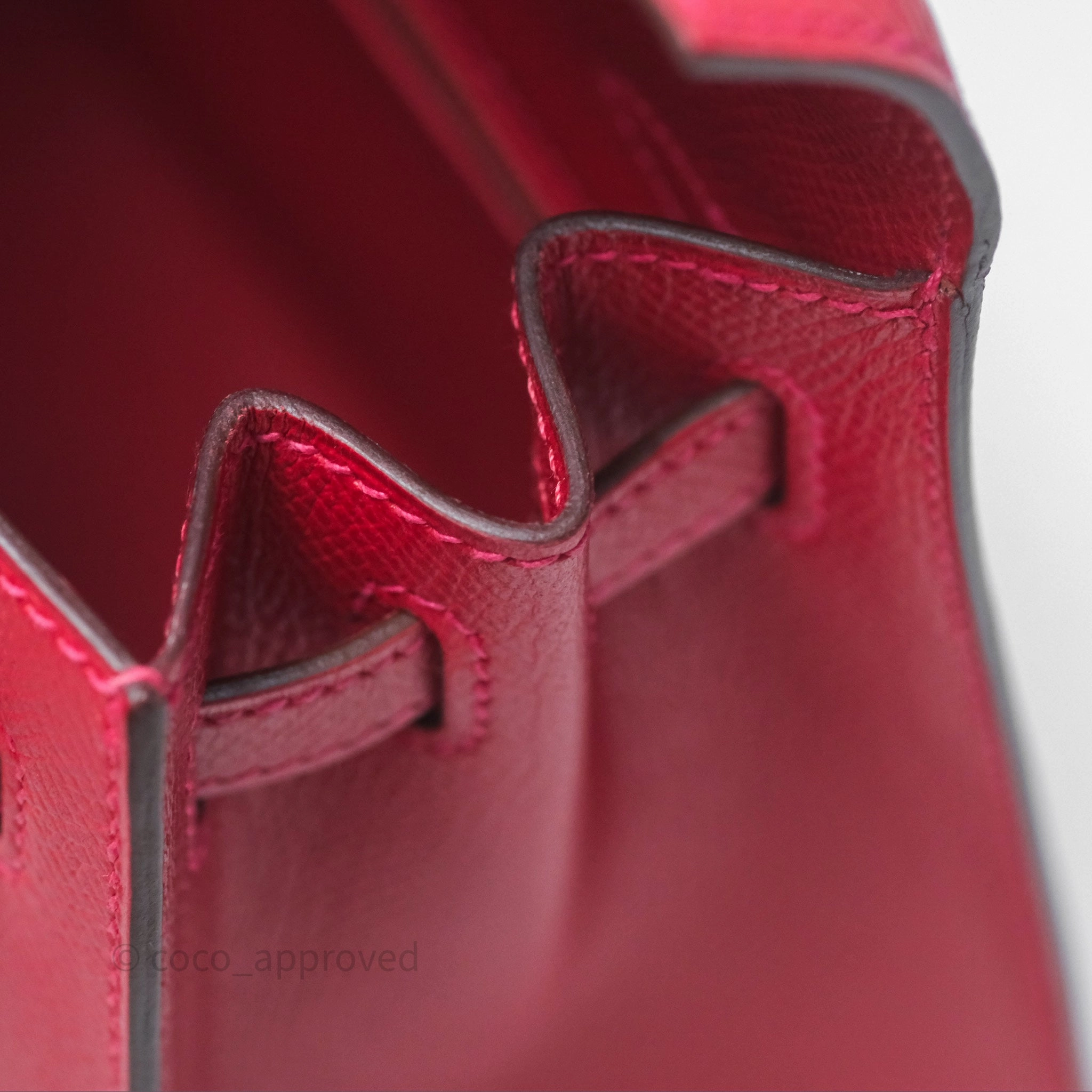 Herms Sellier Kelly 25 Rouge Casaque Q5 Epsom Gold Hardware