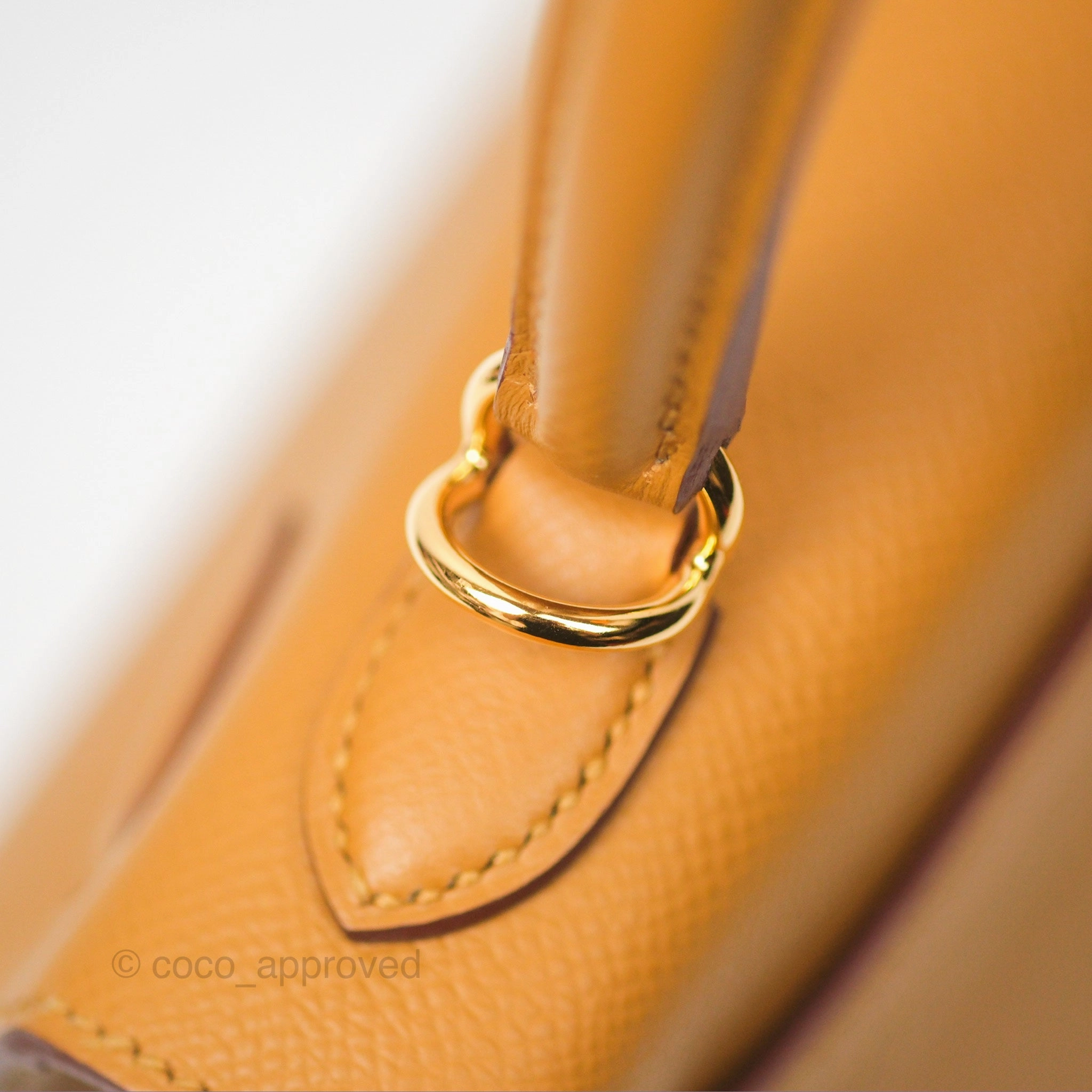 Herms Sellier Kelly 25 Sesame 2S Epsom Gold Hardware