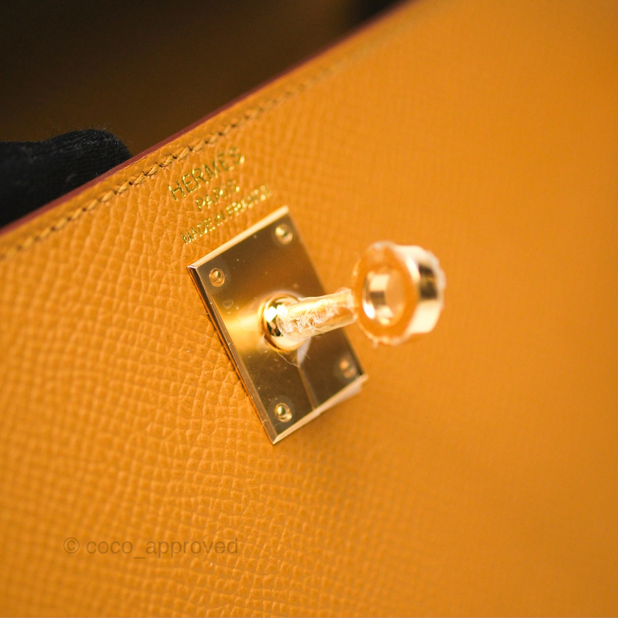 Herms Sellier Kelly 25 Sesame 2S Epsom Gold Hardware