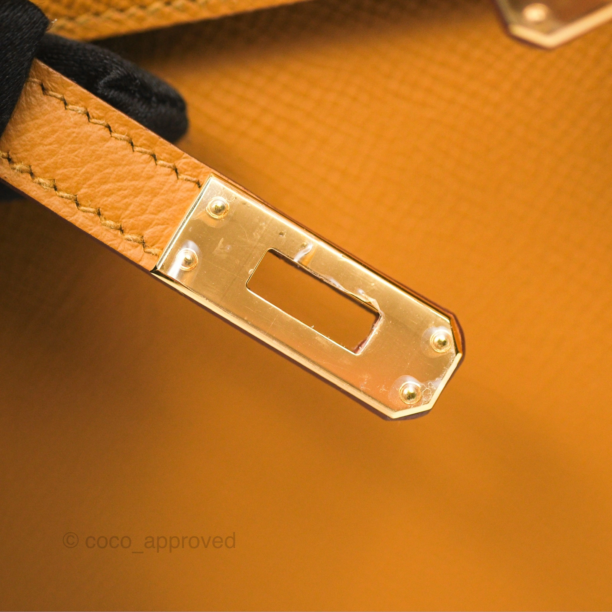 Herms Sellier Kelly 25 Sesame 2S Epsom Gold Hardware