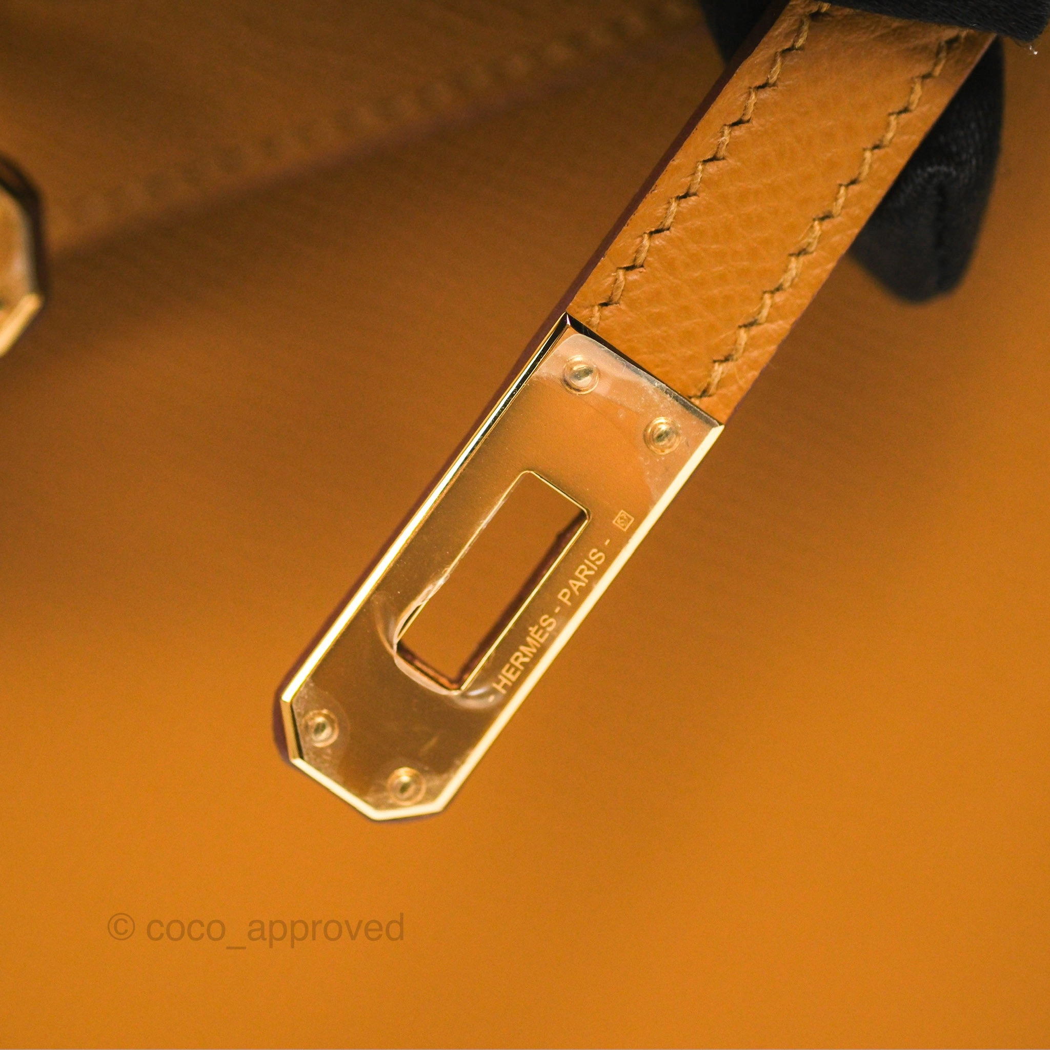 Herms Sellier Kelly 25 Sesame 2S Epsom Gold Hardware