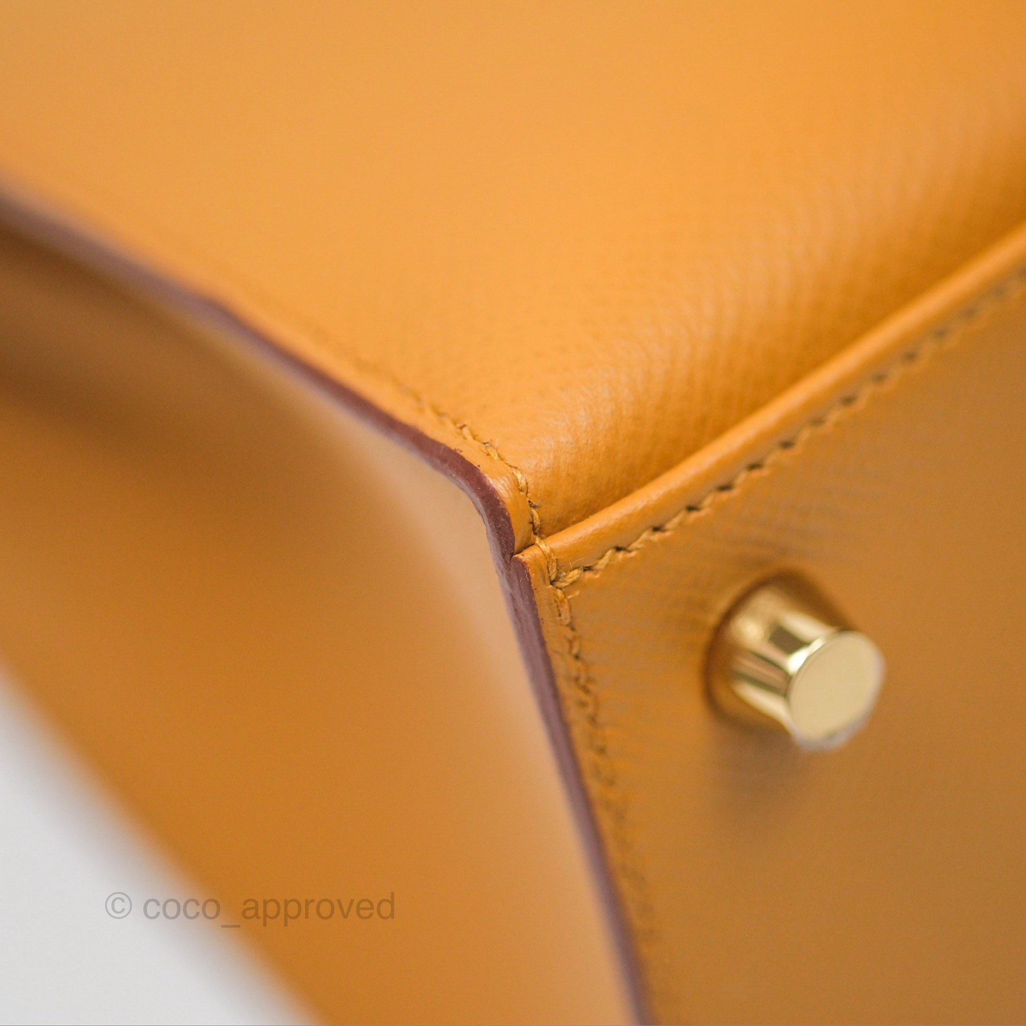 Herms Sellier Kelly 25 Sesame 2S Epsom Gold Hardware