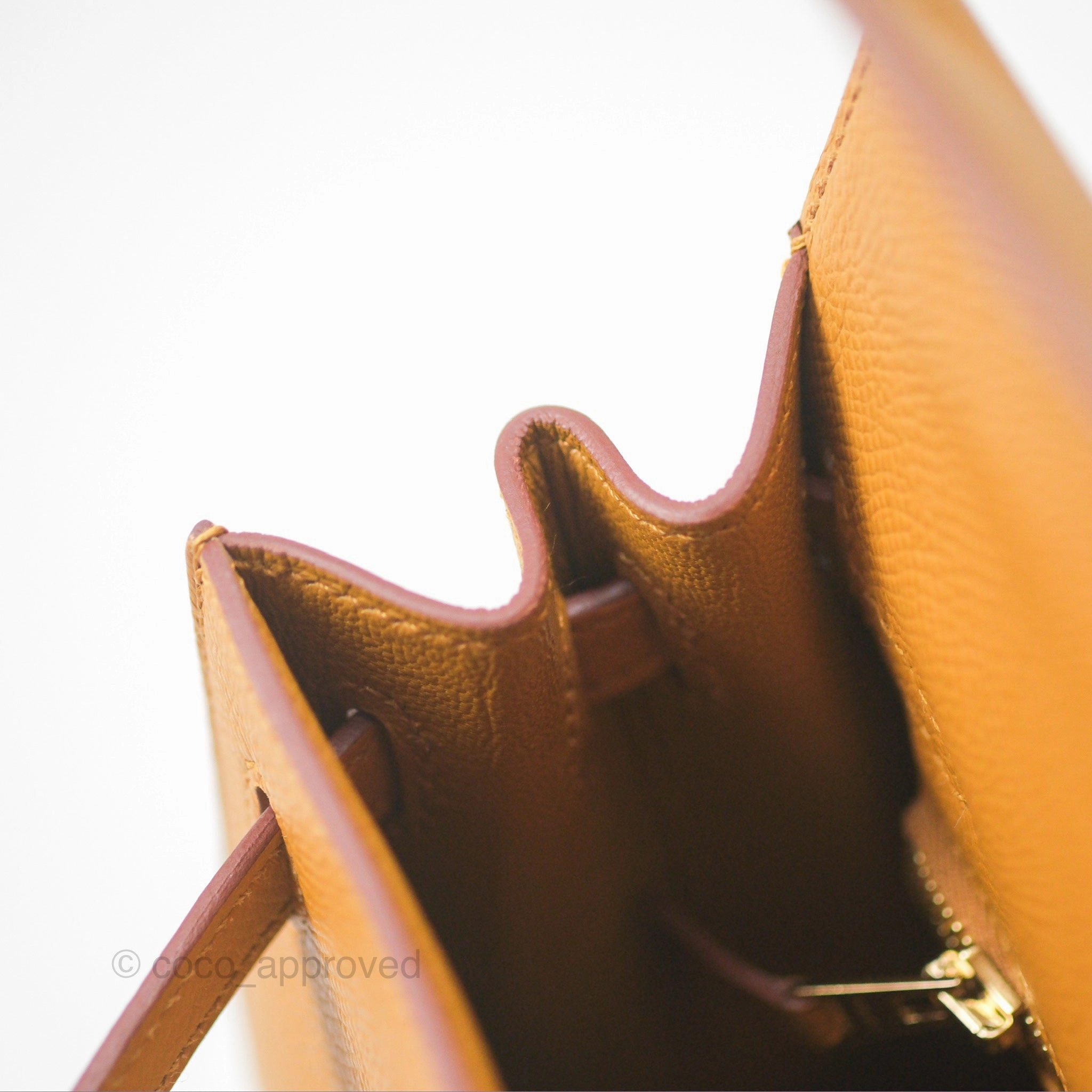 Herms Sellier Kelly 25 Sesame 2S Epsom Gold Hardware