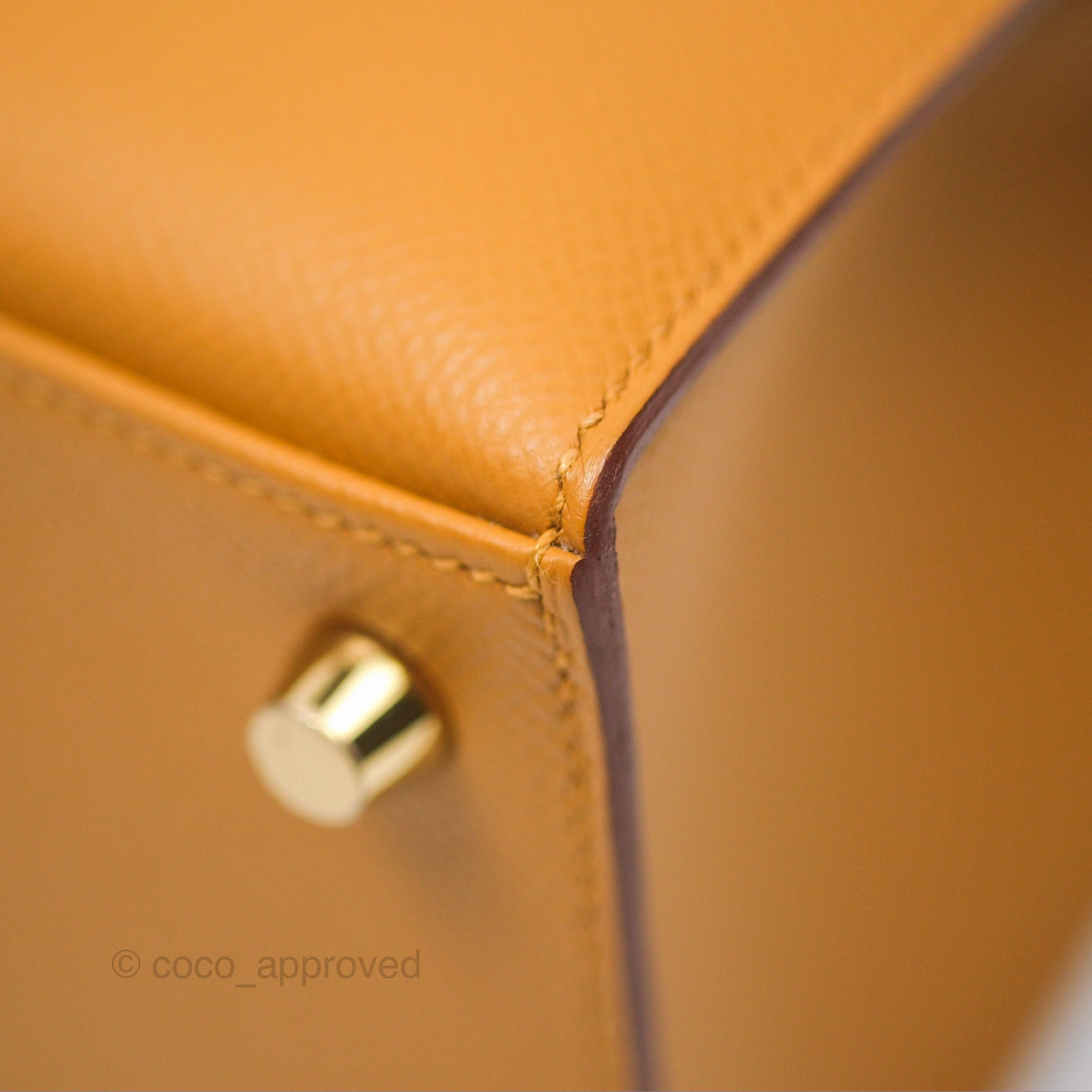 Herms Sellier Kelly 25 Sesame 2S Epsom Gold Hardware