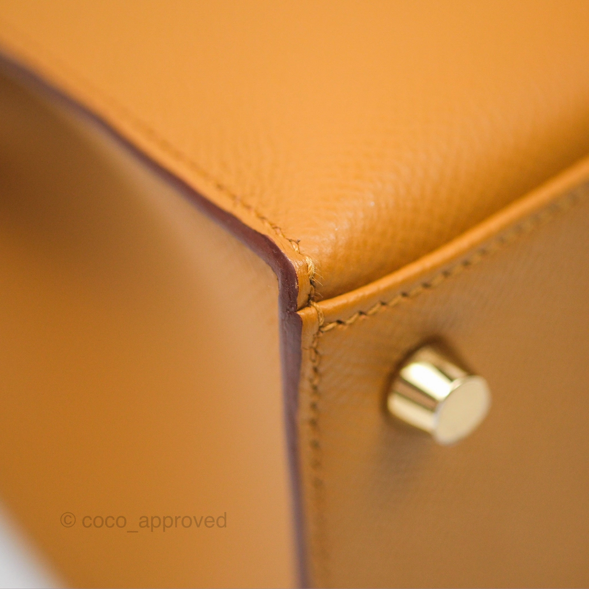 Herms Sellier Kelly 25 Sesame 2S Epsom Gold Hardware