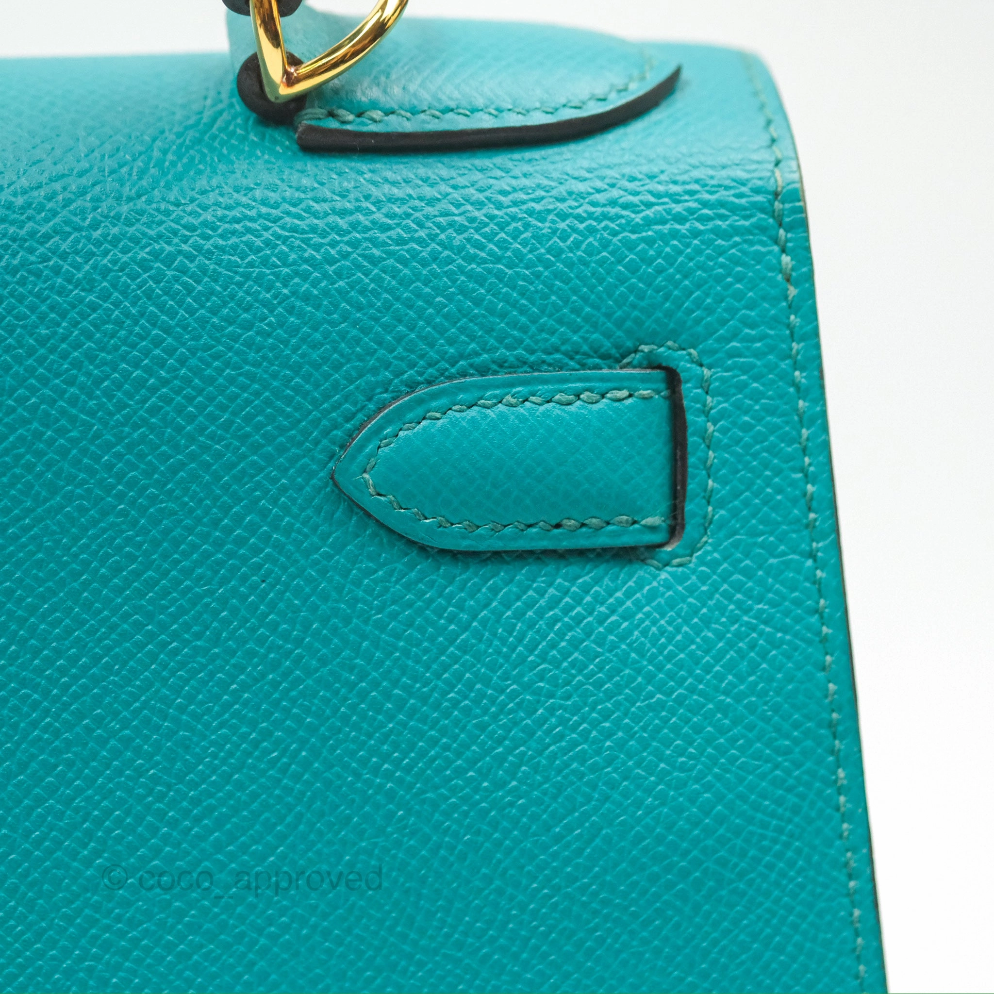 Herms Sellier Kelly 28 Bleu Paon Epsom Gold Hardware