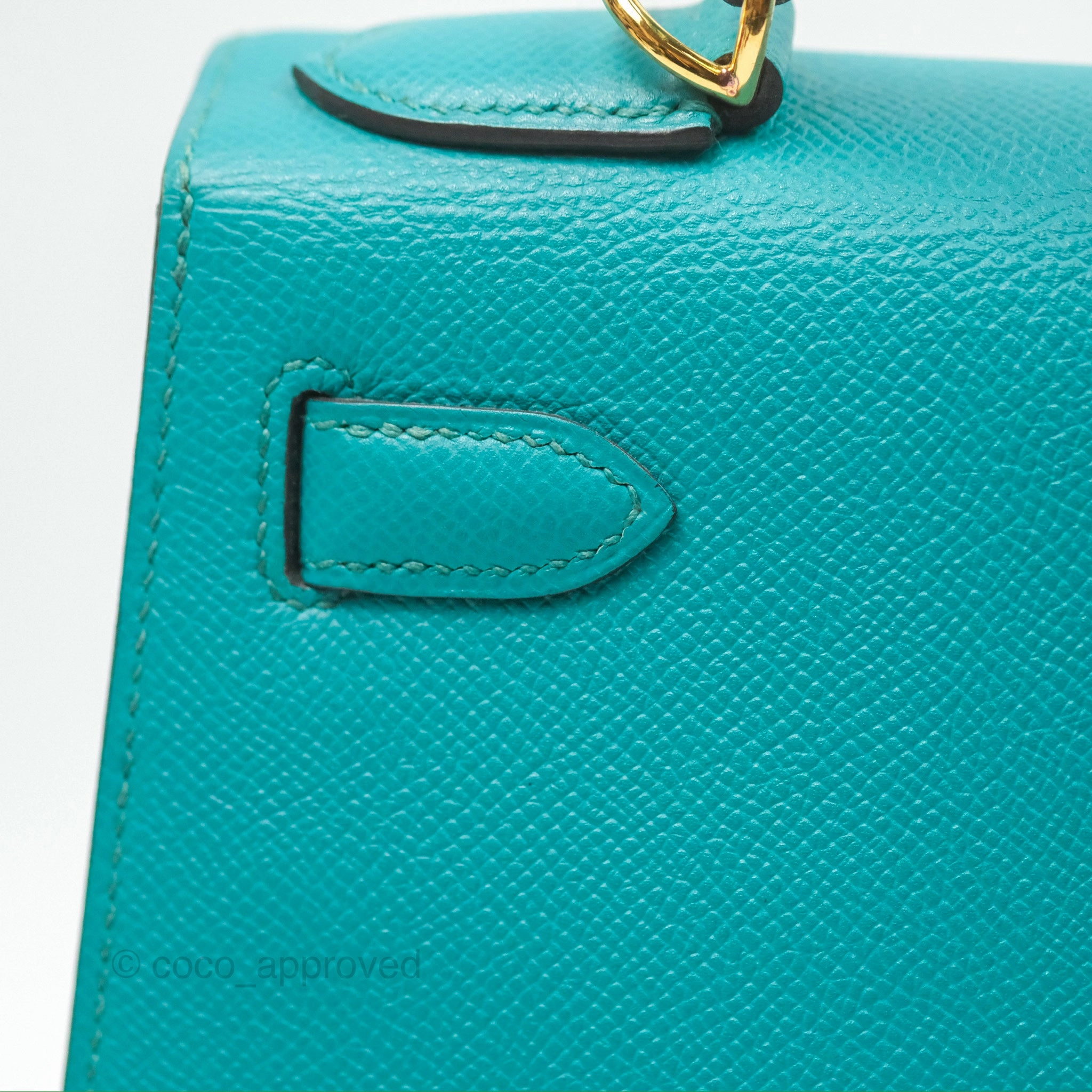 Herms Sellier Kelly 28 Bleu Paon Epsom Gold Hardware
