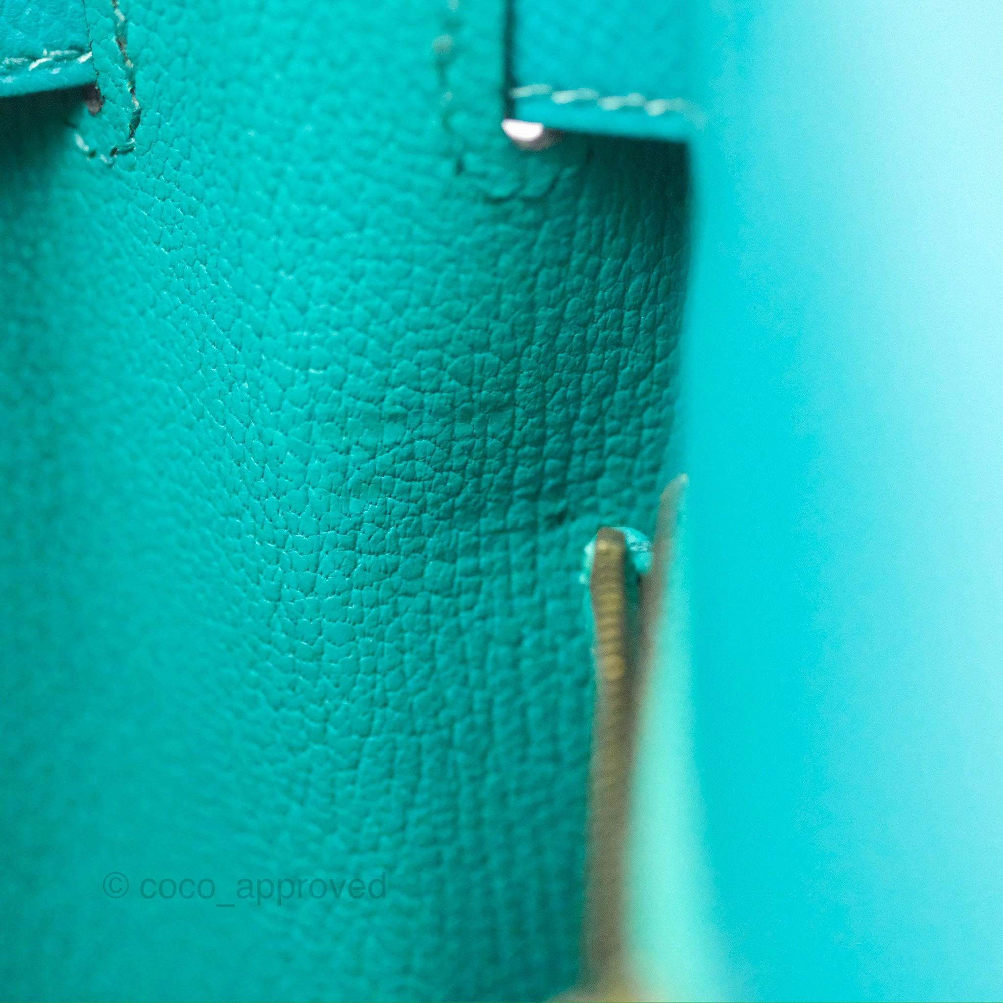 Herms Sellier Kelly 28 Bleu Paon Epsom Gold Hardware