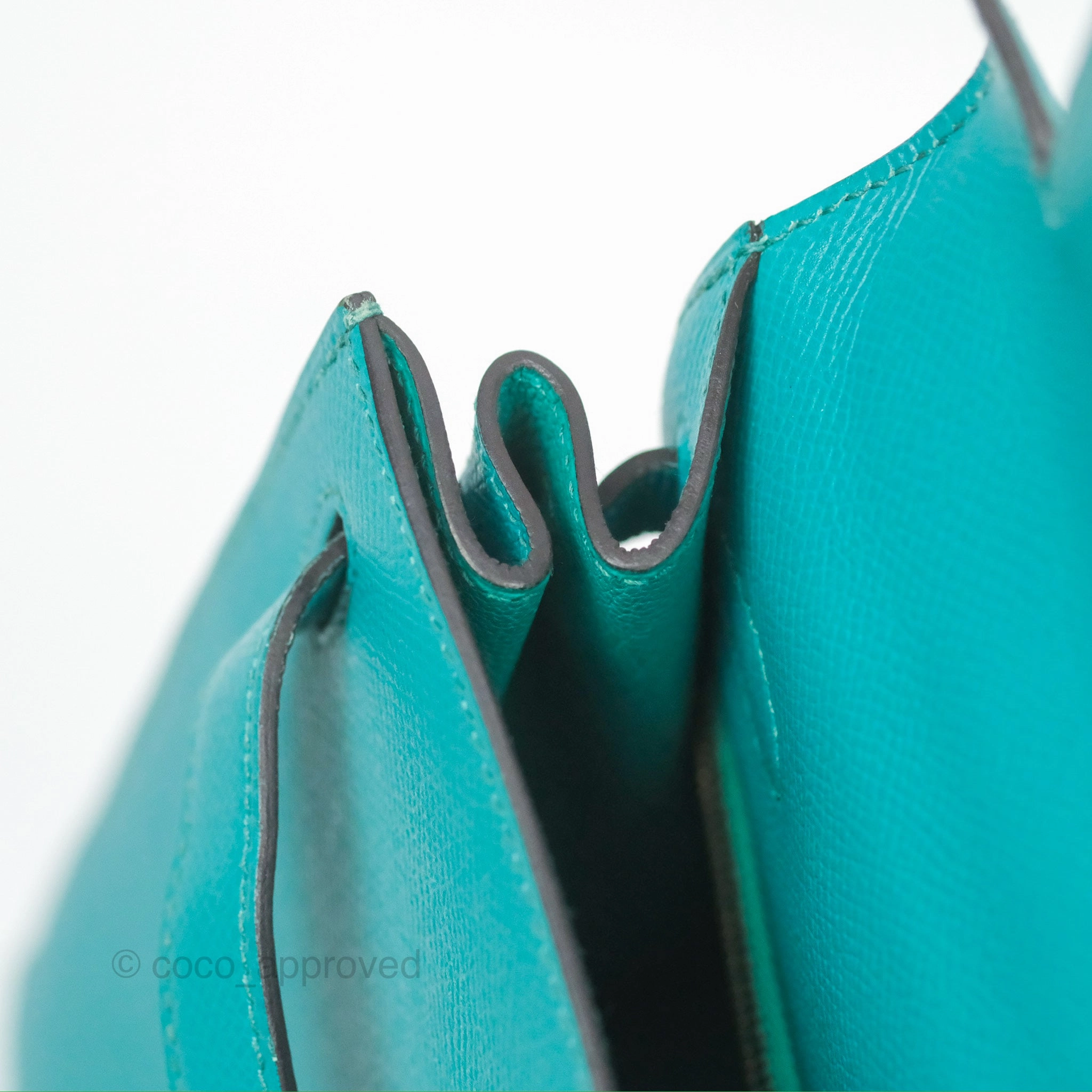 Herms Sellier Kelly 28 Bleu Paon Epsom Gold Hardware