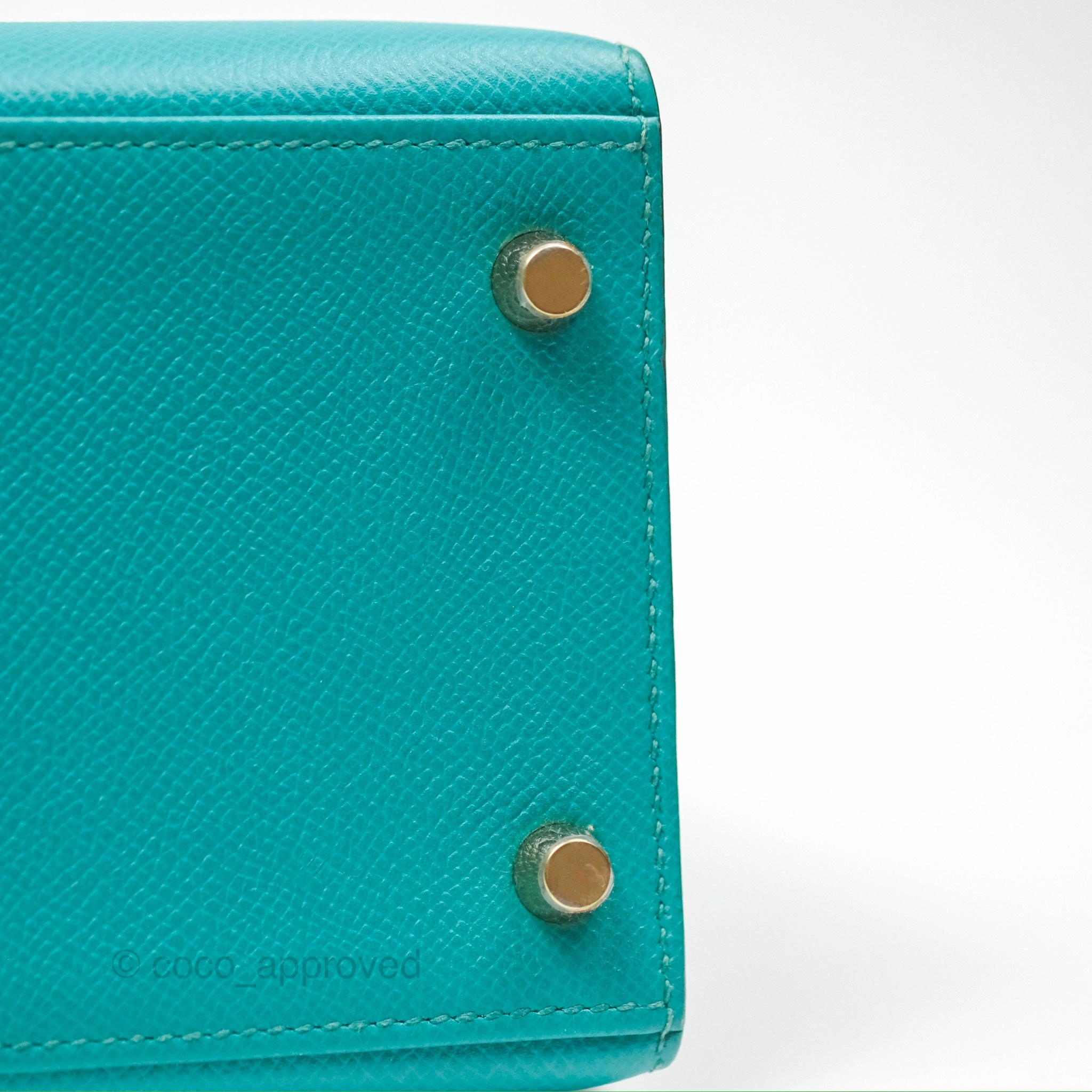 Herms Sellier Kelly 28 Bleu Paon Epsom Gold Hardware
