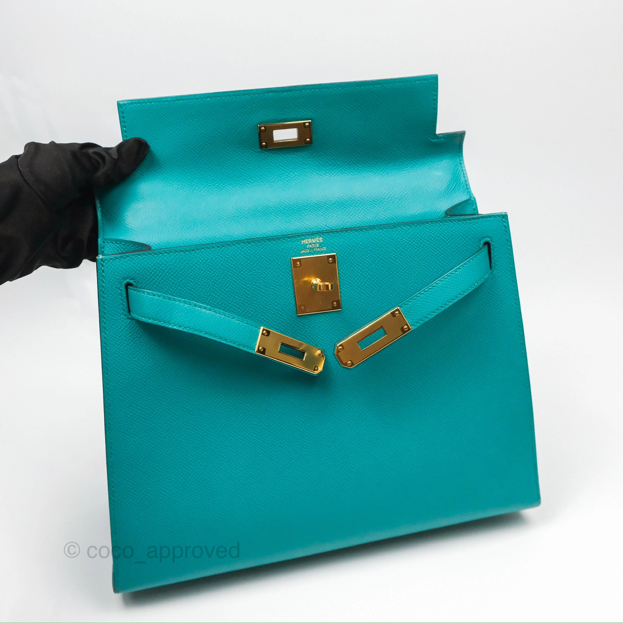 Herms Sellier Kelly 28 Bleu Paon Epsom Gold Hardware
